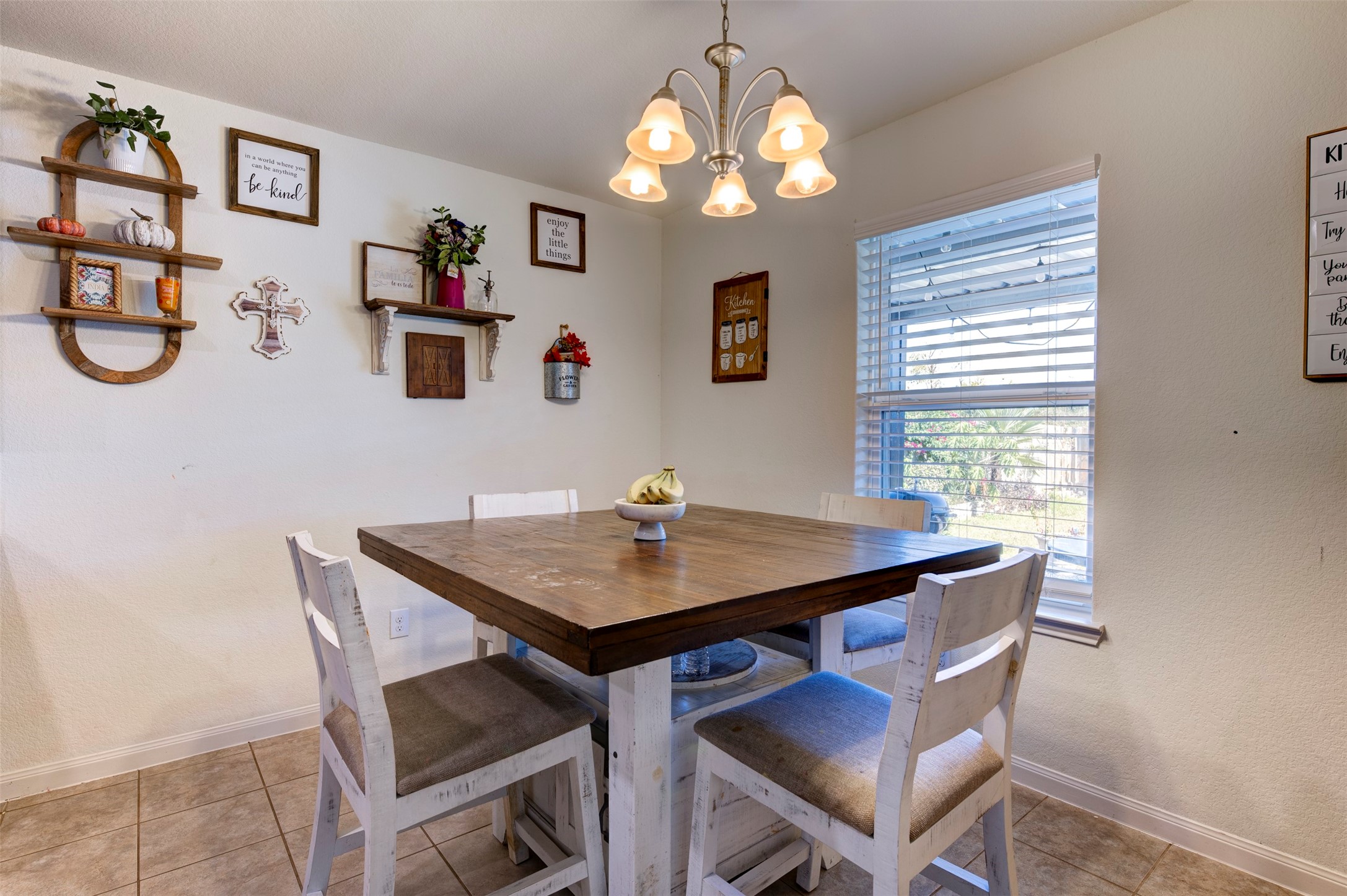 2306 Starboard Sail Drive, La Marque, TX 77568