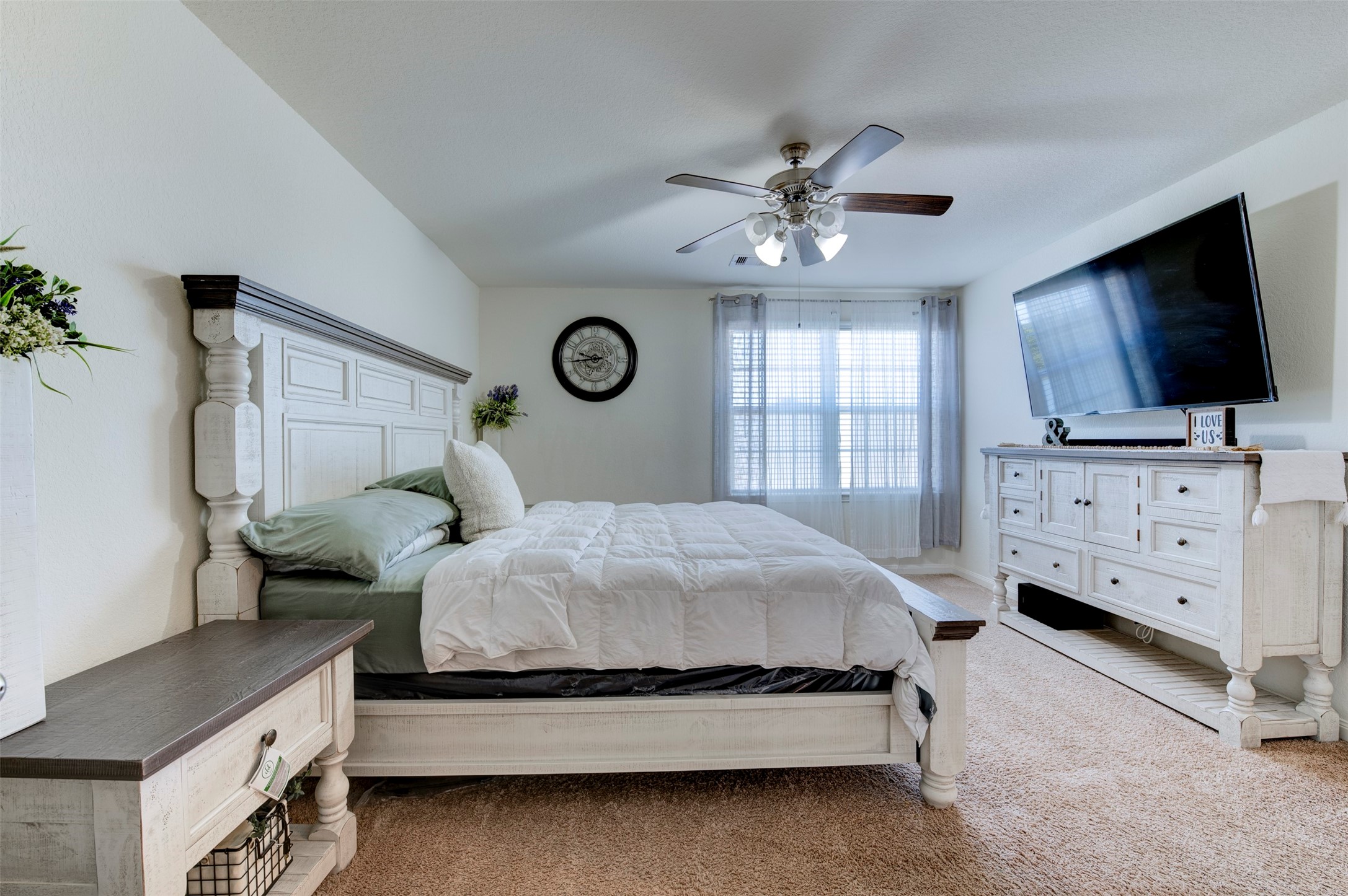 2306 Starboard Sail Drive, La Marque, TX 77568