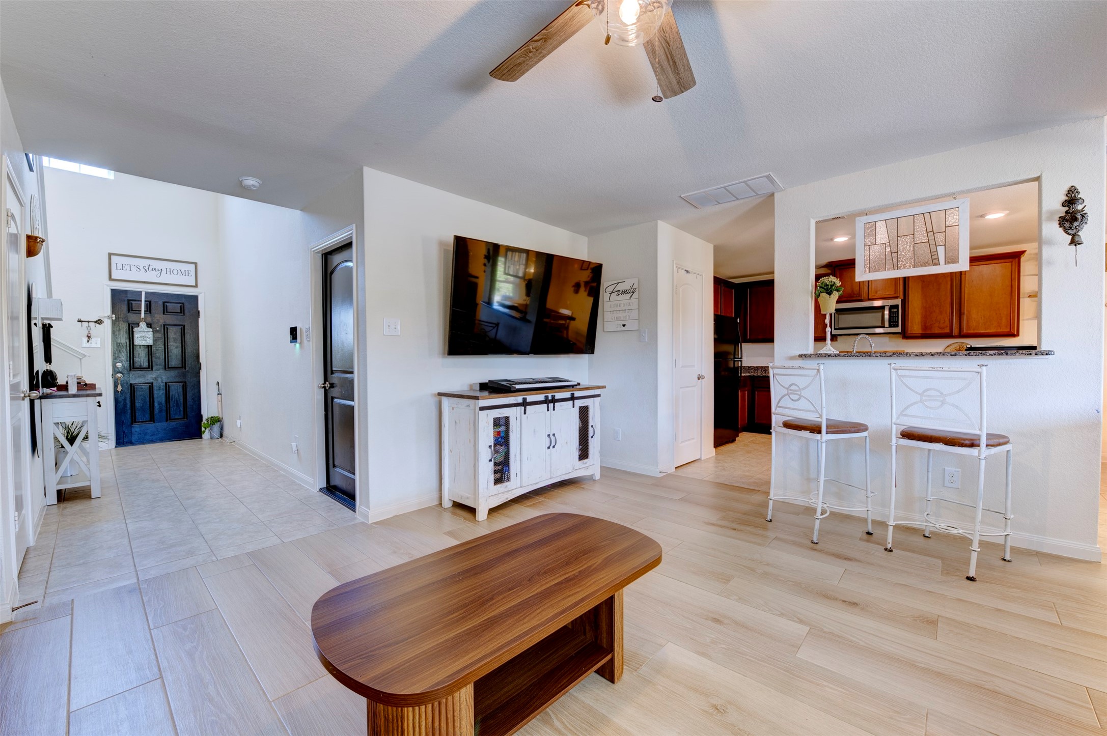 2306 Starboard Sail Drive, La Marque, TX 77568