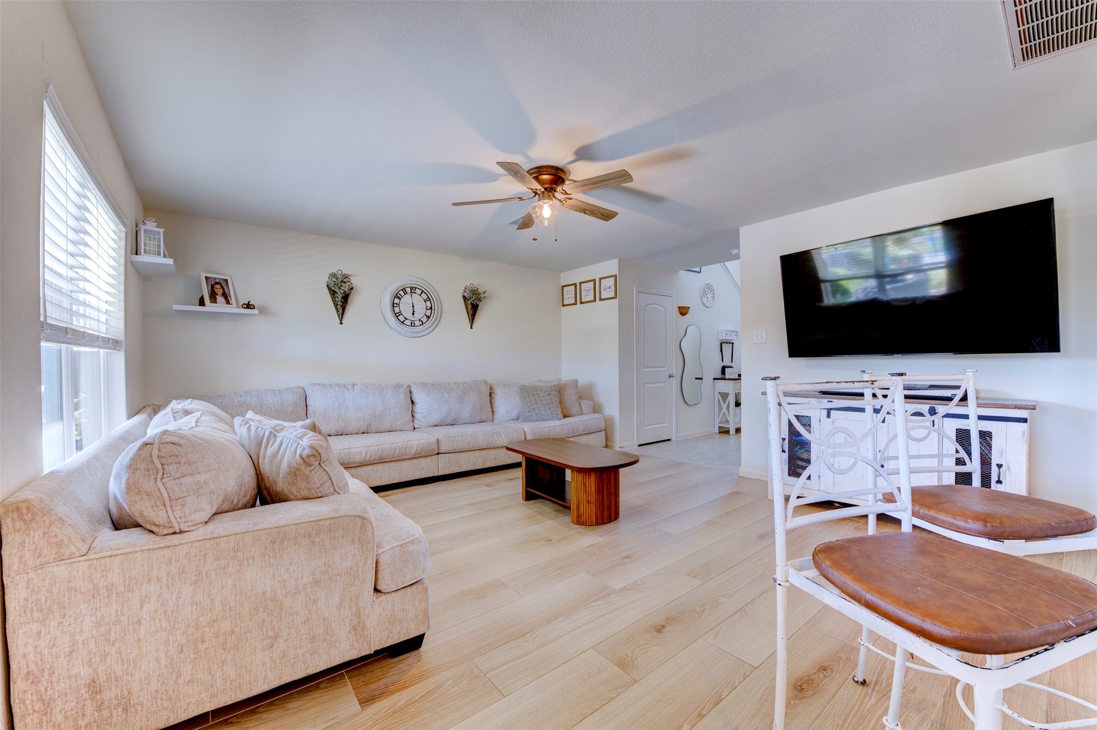 2306 Starboard Sail Drive, La Marque, TX 77568