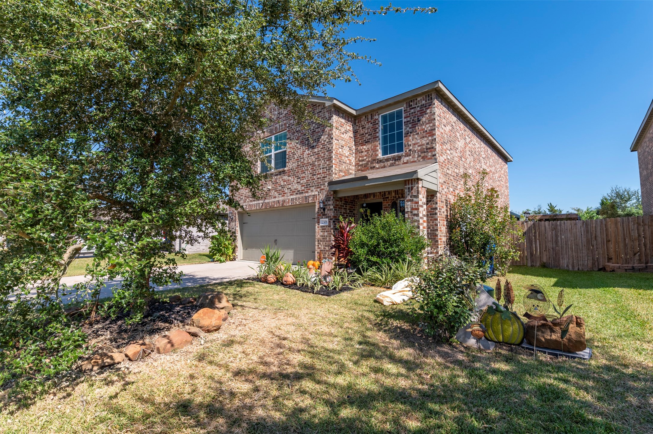 2306 Starboard Sail Drive, La Marque, TX 77568