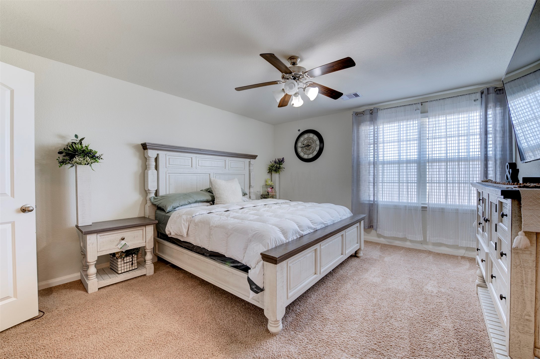 2306 Starboard Sail Drive, La Marque, TX 77568