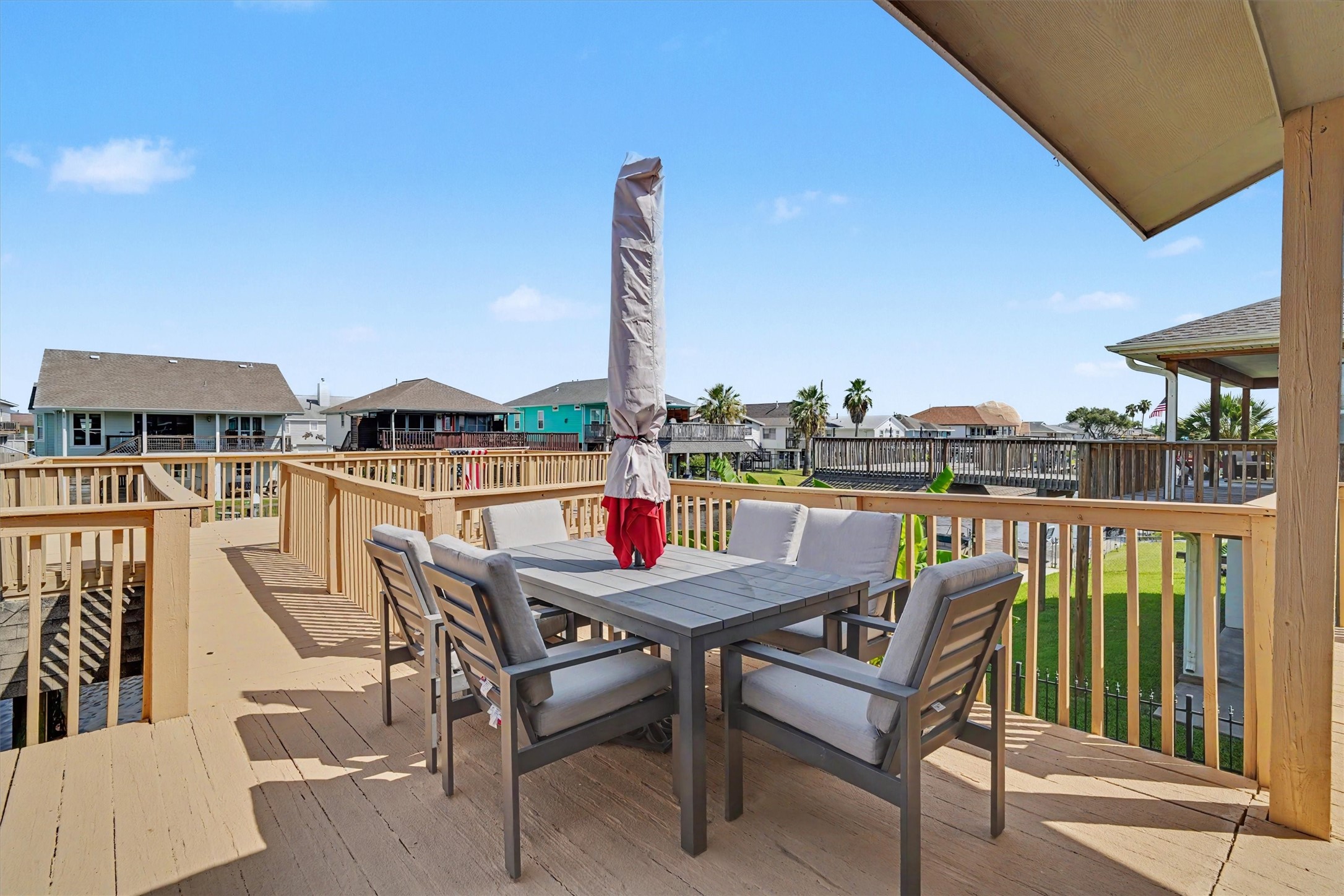 Upper party deck area that's perfect for dining and entertaining