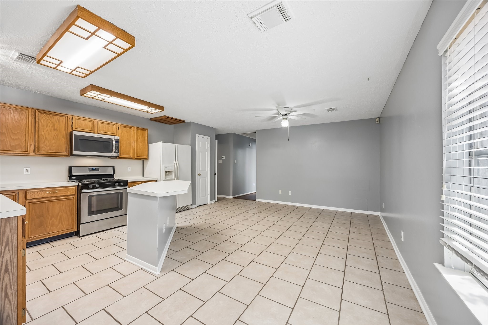 4618 Kimball Drive, Pearland, TX 77584