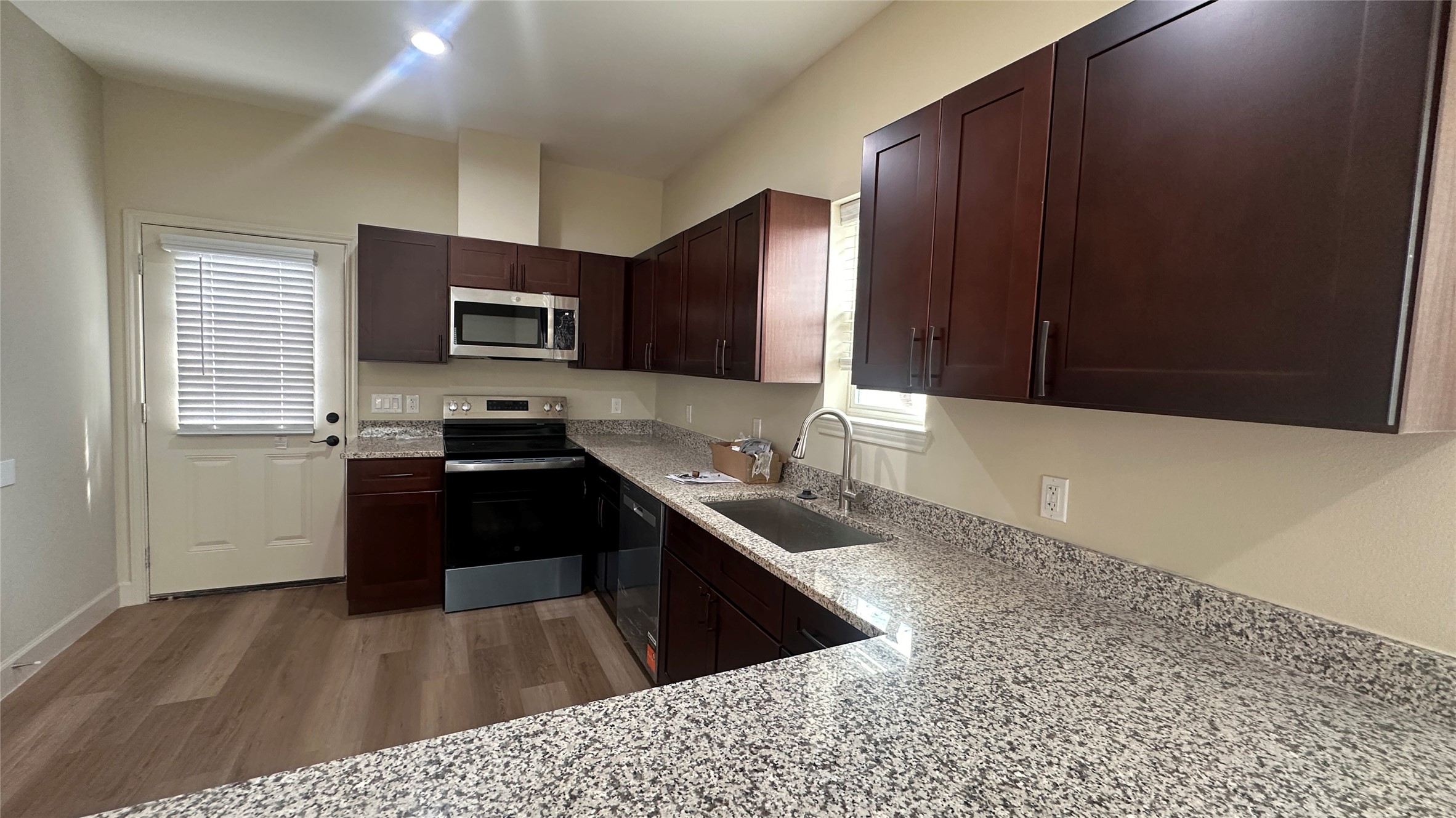 500 Legacy, #505, Alvin, TX 77511 500 Legacy, #505, Alvin, TX 77511