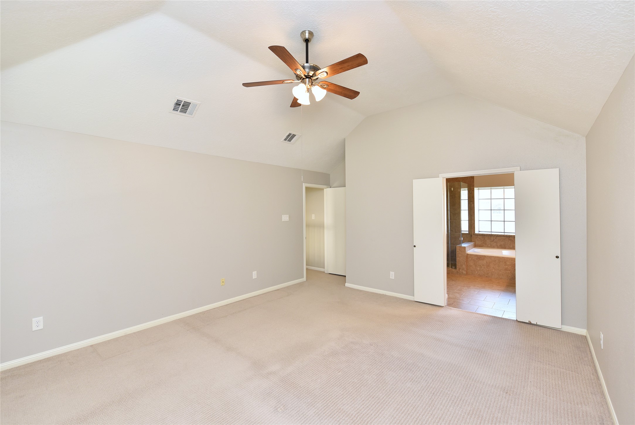 907 Sugarfield Court, Sugar Land, TX 77498