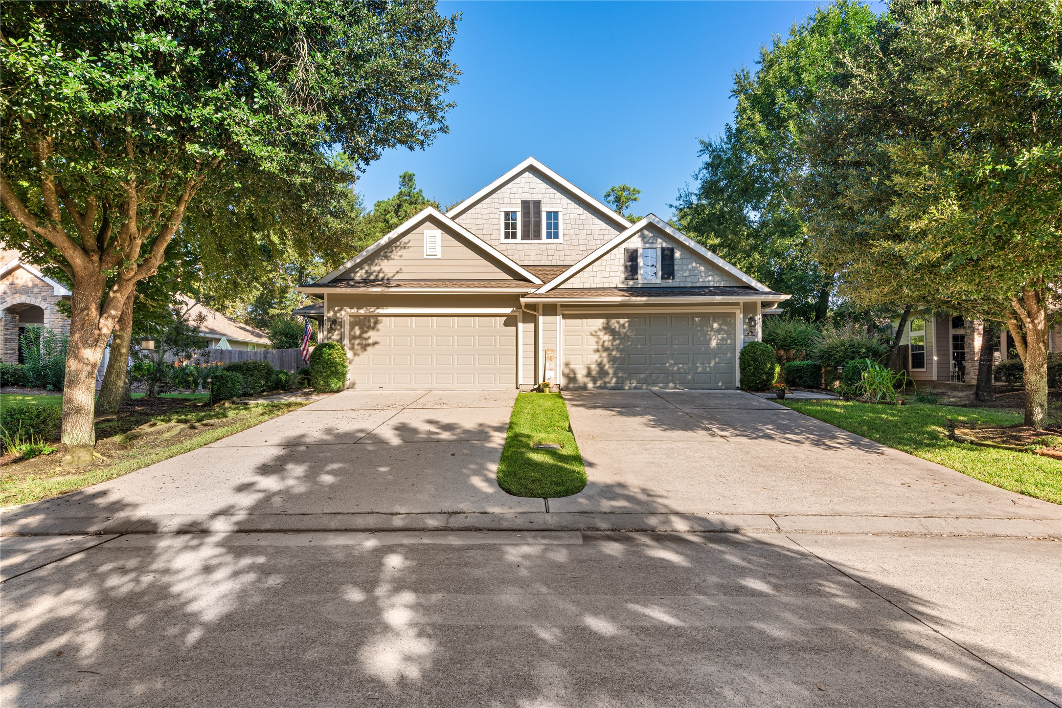 11 Abercrombie Place, Conroe, TX 77384