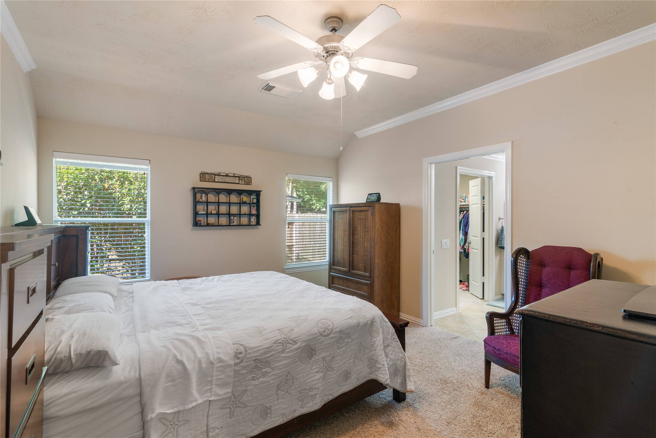 11 Abercrombie Place, Conroe, TX 77384