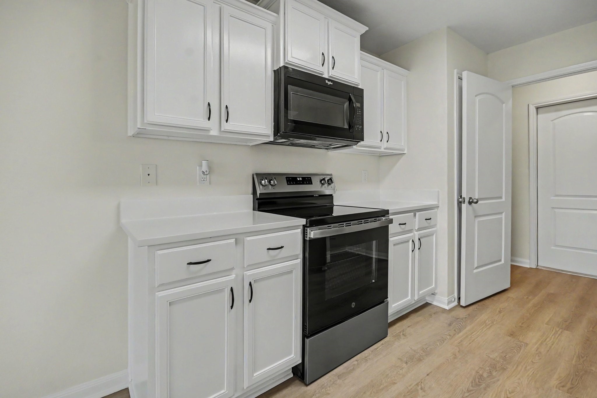 12129 Trawler Pl Place, Texas City, TX 77568