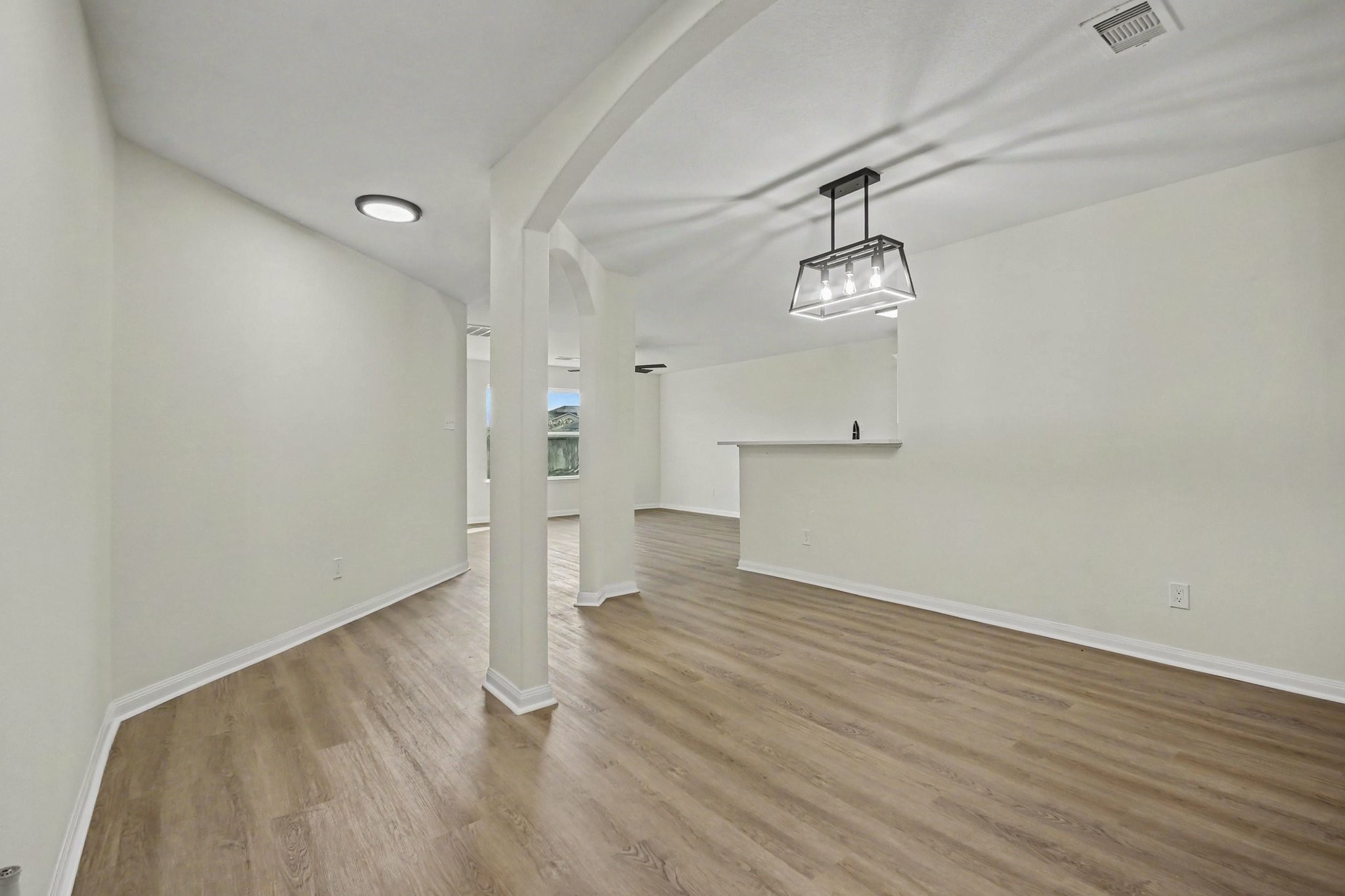 12129 Trawler Pl Place, Texas City, TX 77568