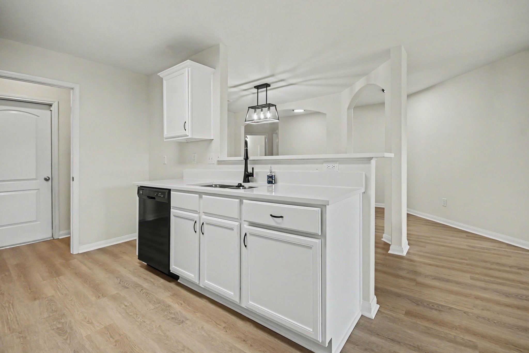 12129 Trawler Pl Place, Texas City, TX 77568