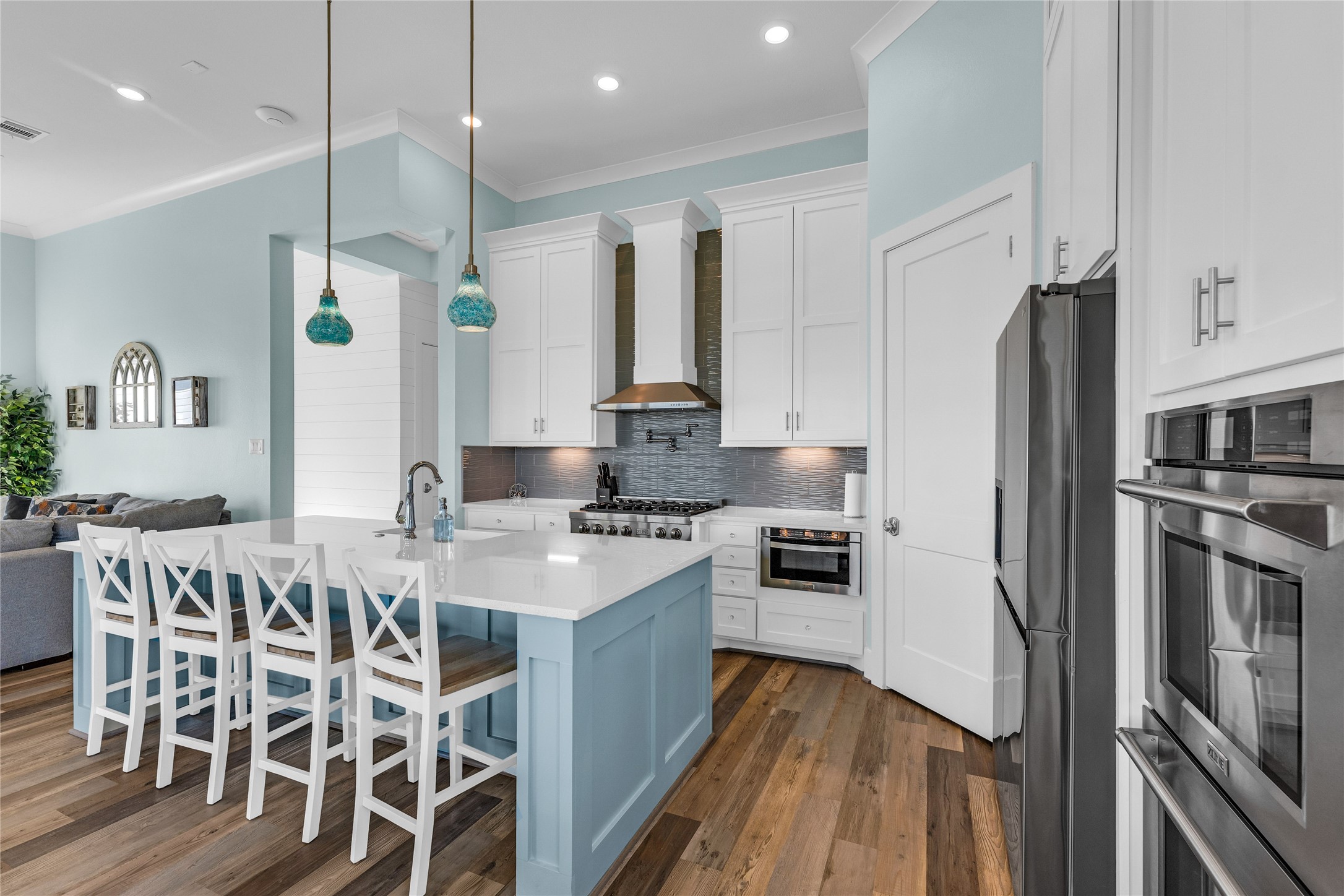 Fully functioning kitchen. So much cabinet space!