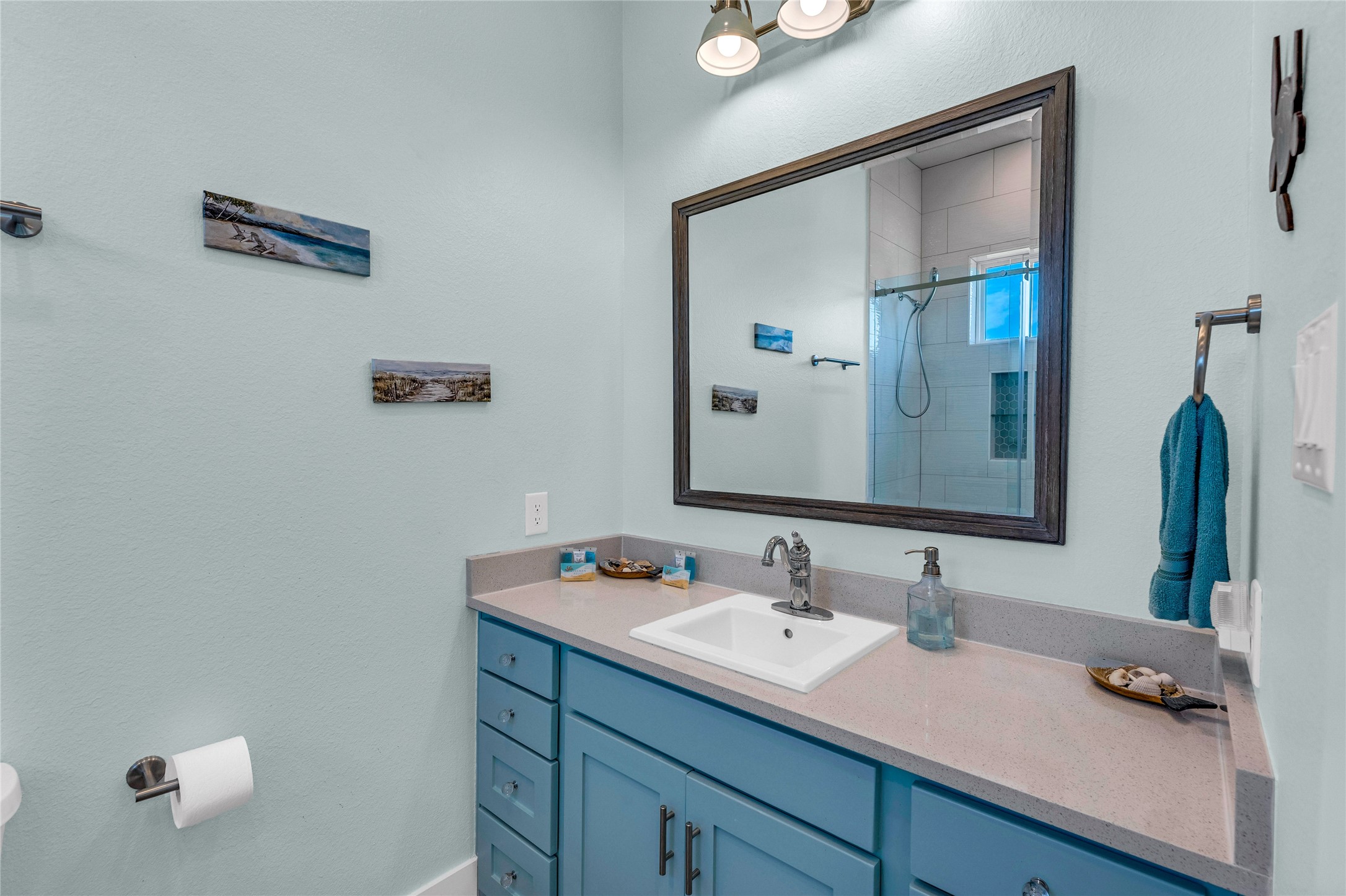 Bathroom detail!