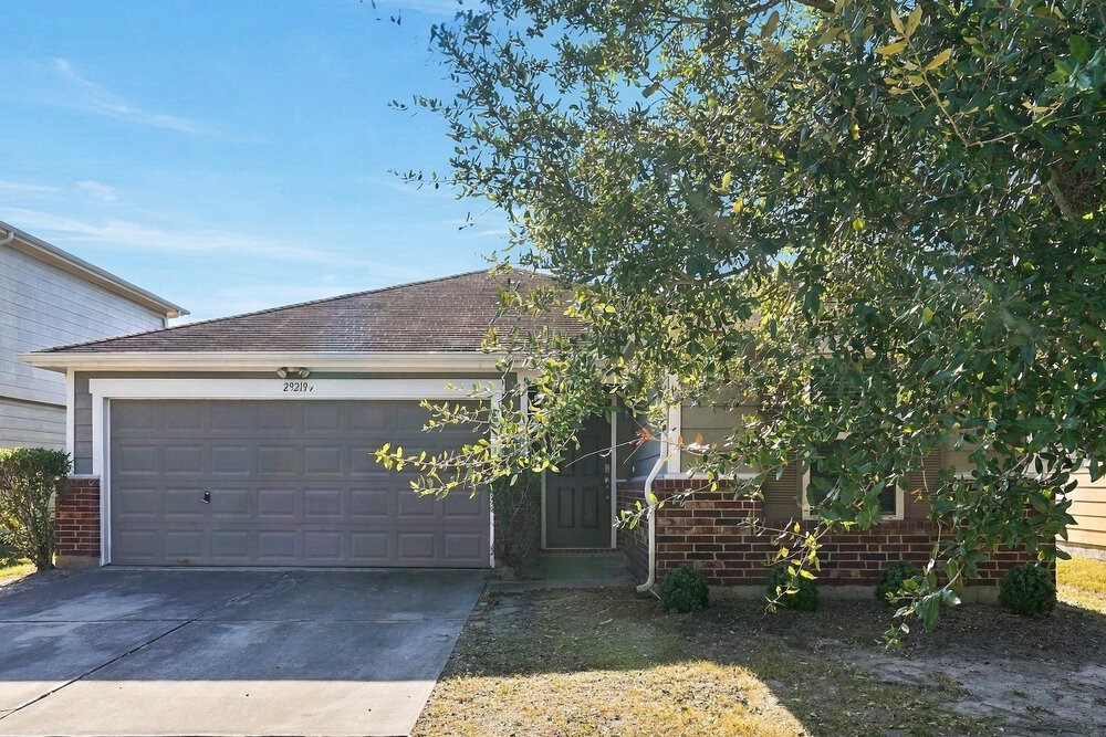 29219 Legends Worth Drive, Spring, TX 77386 29219 Legends Worth Drive, Spring, TX 77386