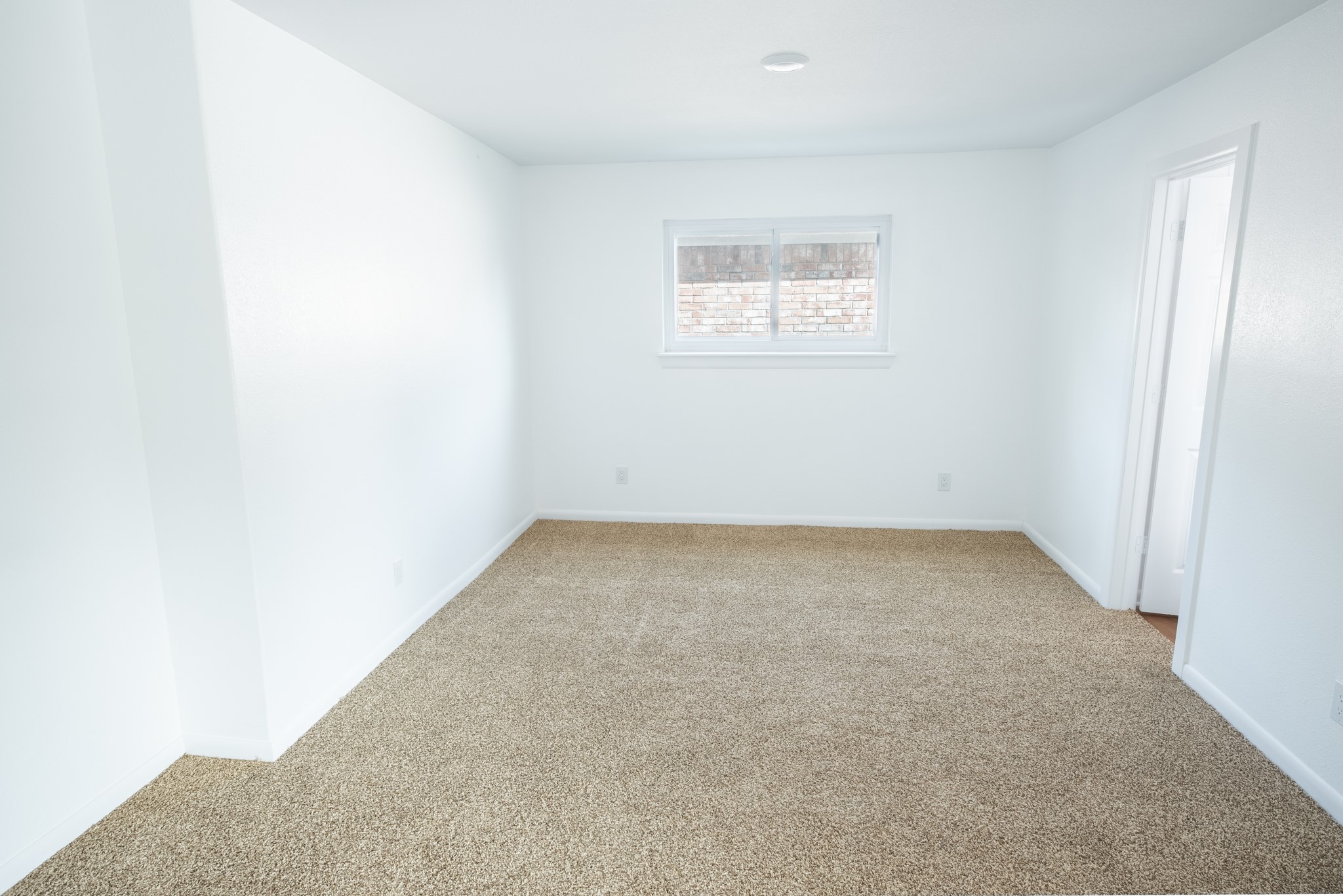 12 Lazybrook Street, Angleton, TX 77515