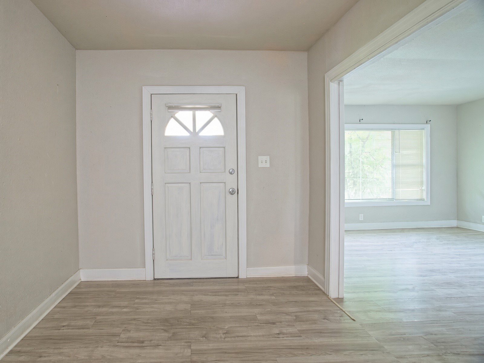 5229 Rue Street, Houston, TX 77033
