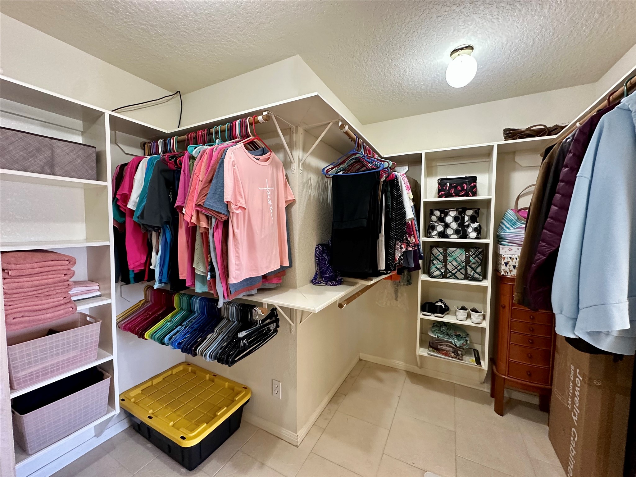 1614 Avenue Q, Santa Fe, TX 77510