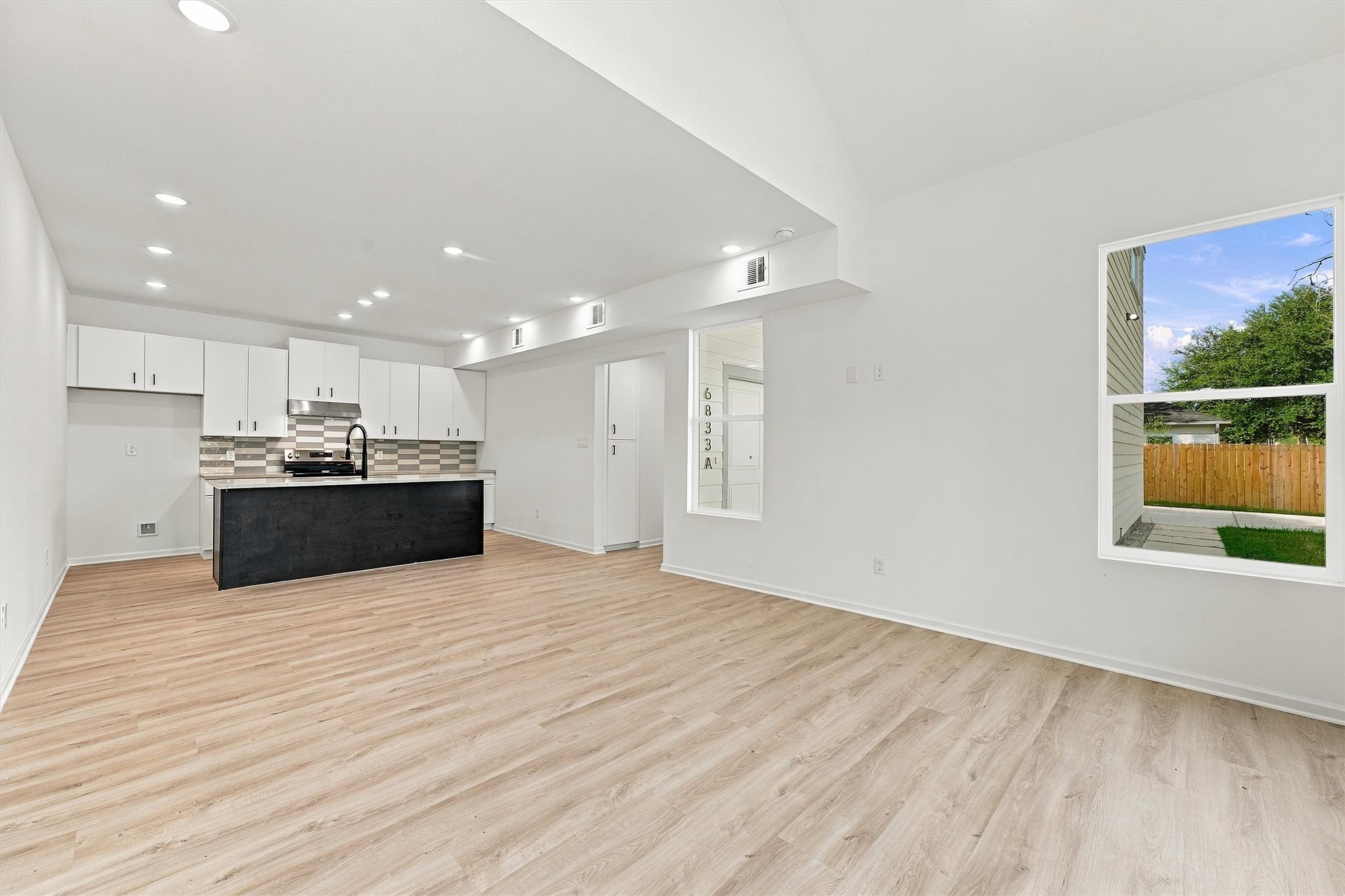 6833 Cohn, #A and B, Houston, TX 77091