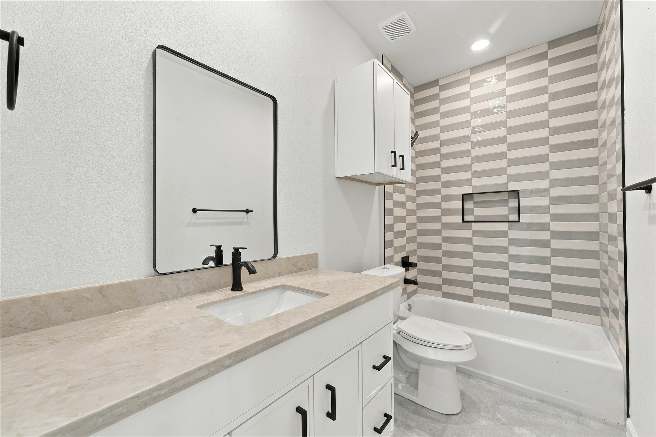 6833 Cohn, #A and B, Houston, TX 77091