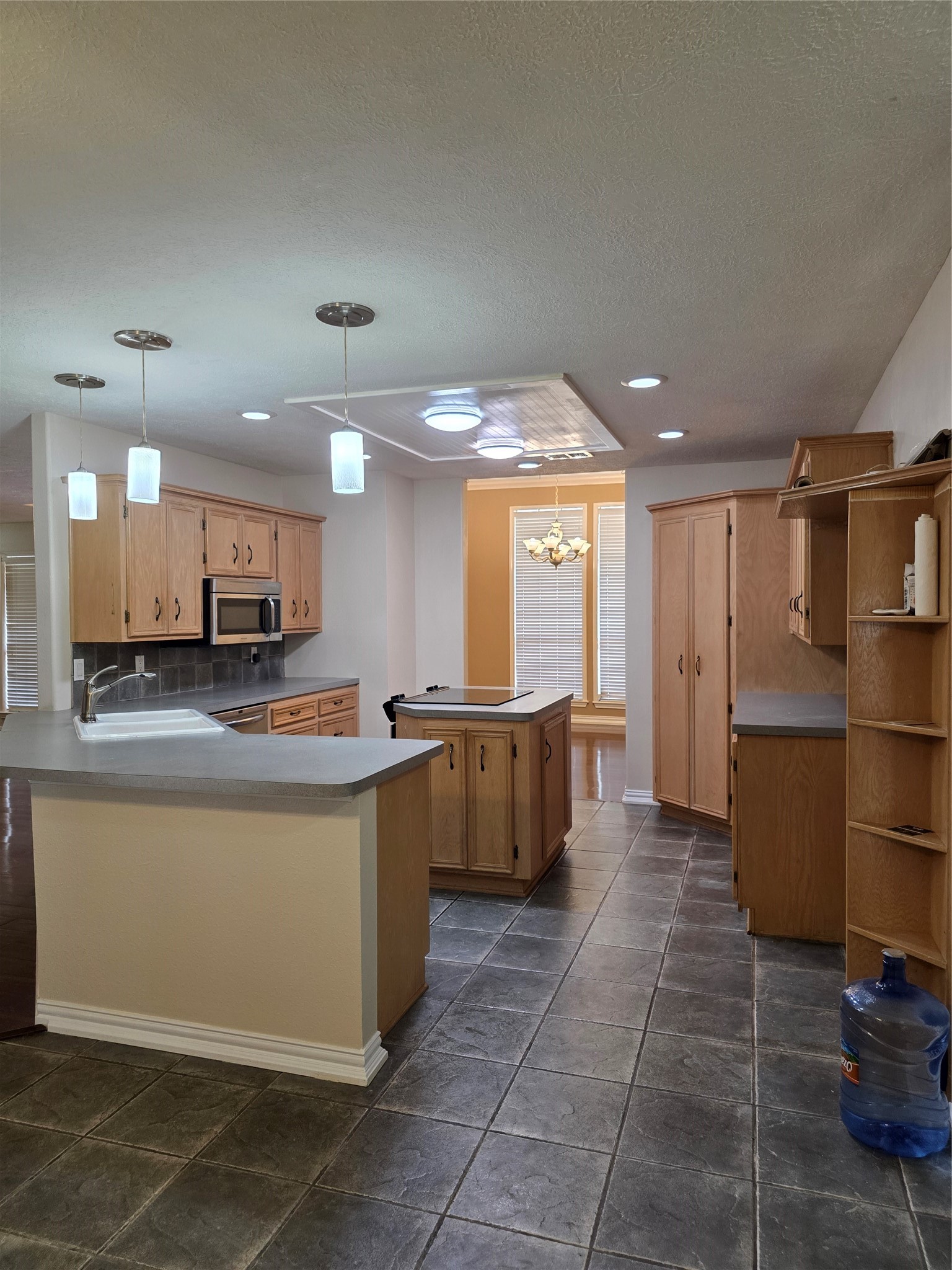 Huge Kitchen area