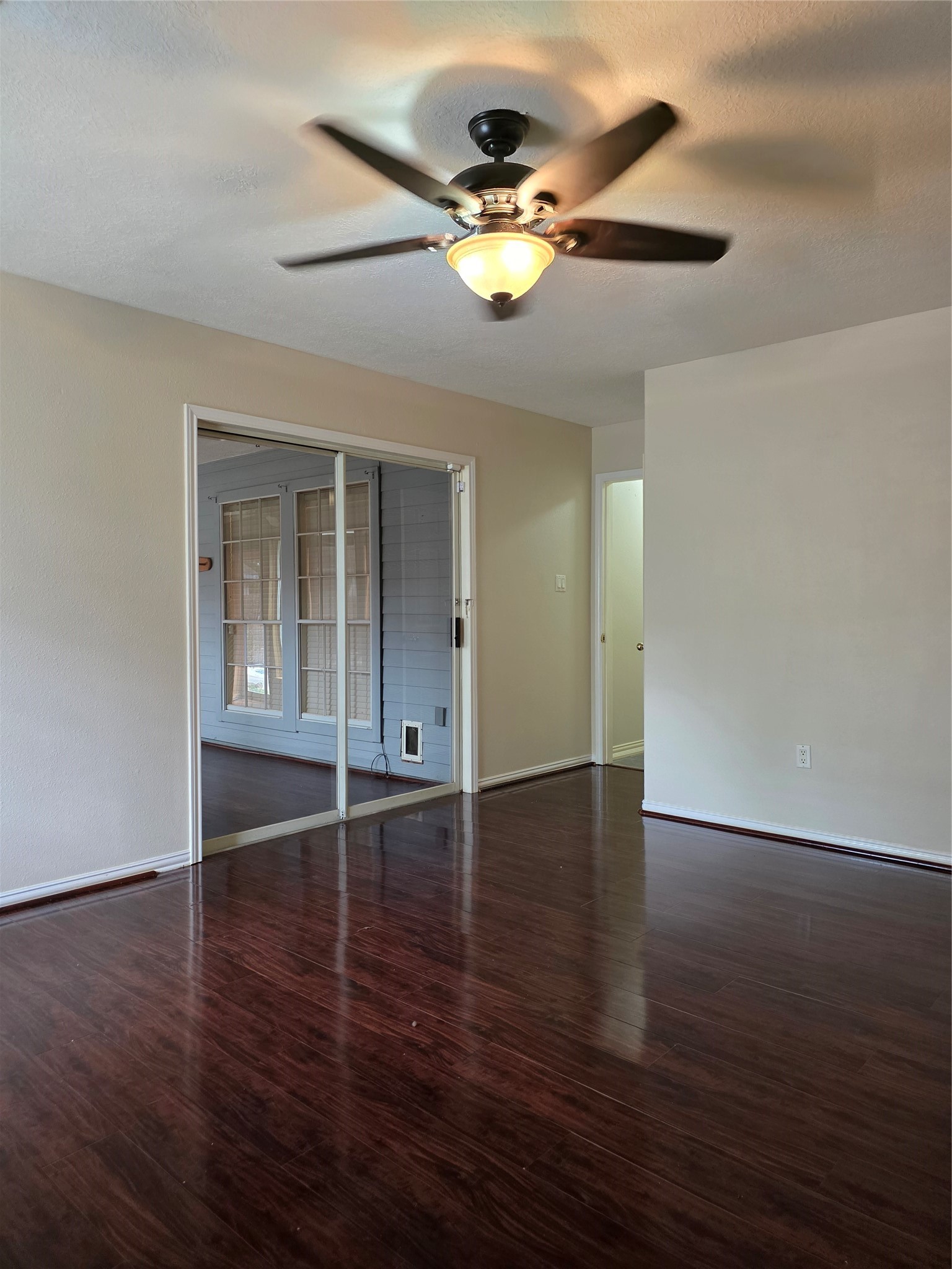 Primary Bedroom sunroom access