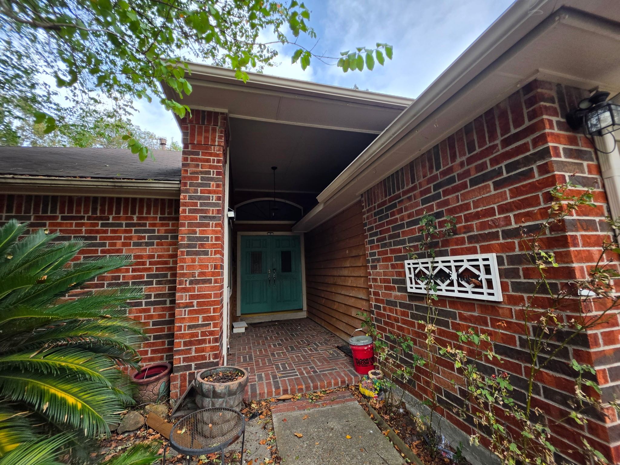 5318 Shady Gardens Drive, Kingwood, TX 77339