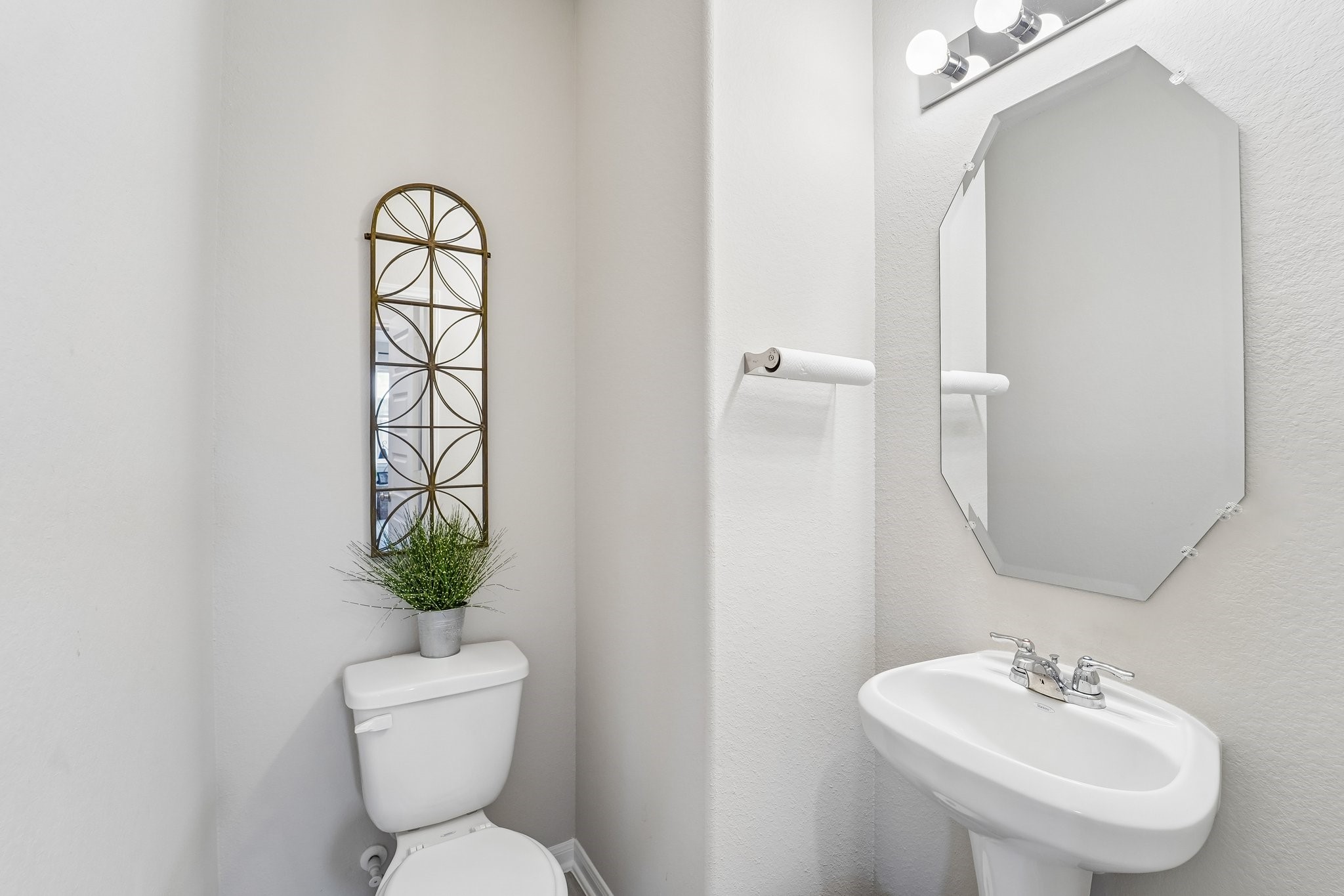 Half bath (*Photo not of actual home and used for illustration purposes only.)