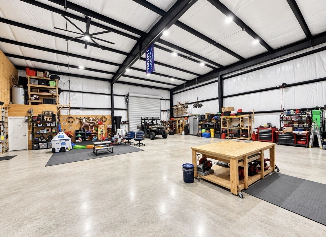 4924 County Road 747a, Brazoria, TX 77422