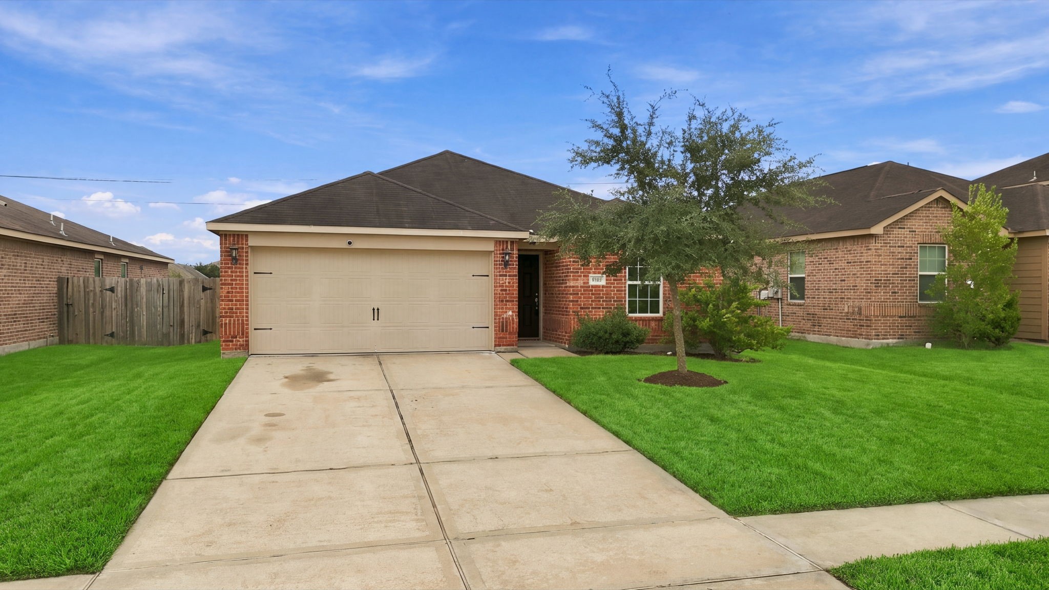 9723 Montana Sapphire Lane, Iowa Colony, TX 77583 9723 Montana Sapphire Lane, Iowa Colony, TX 77583