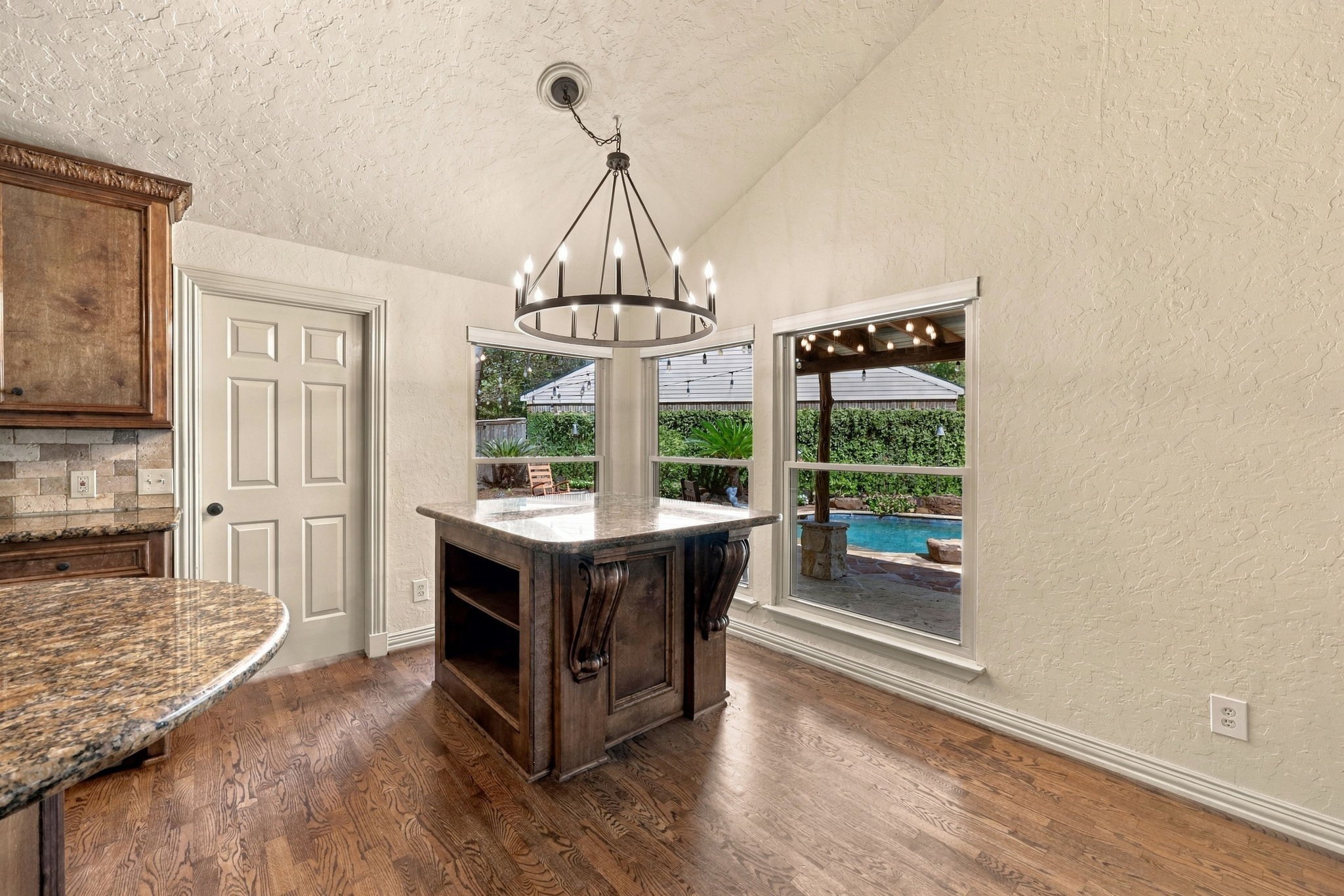 30 Bitterwood Circle, The Woodlands, TX 77381