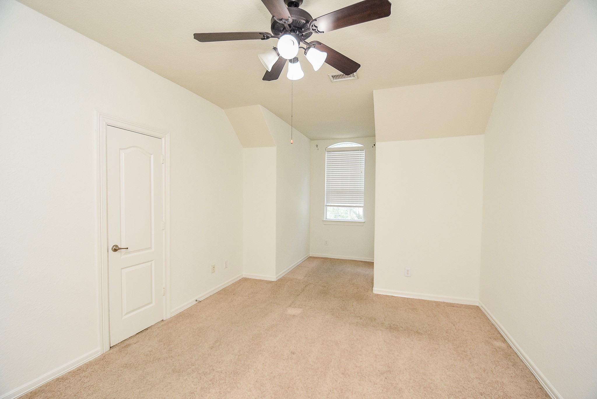 14603 Azalea Walk Lane, Houston, TX 77044