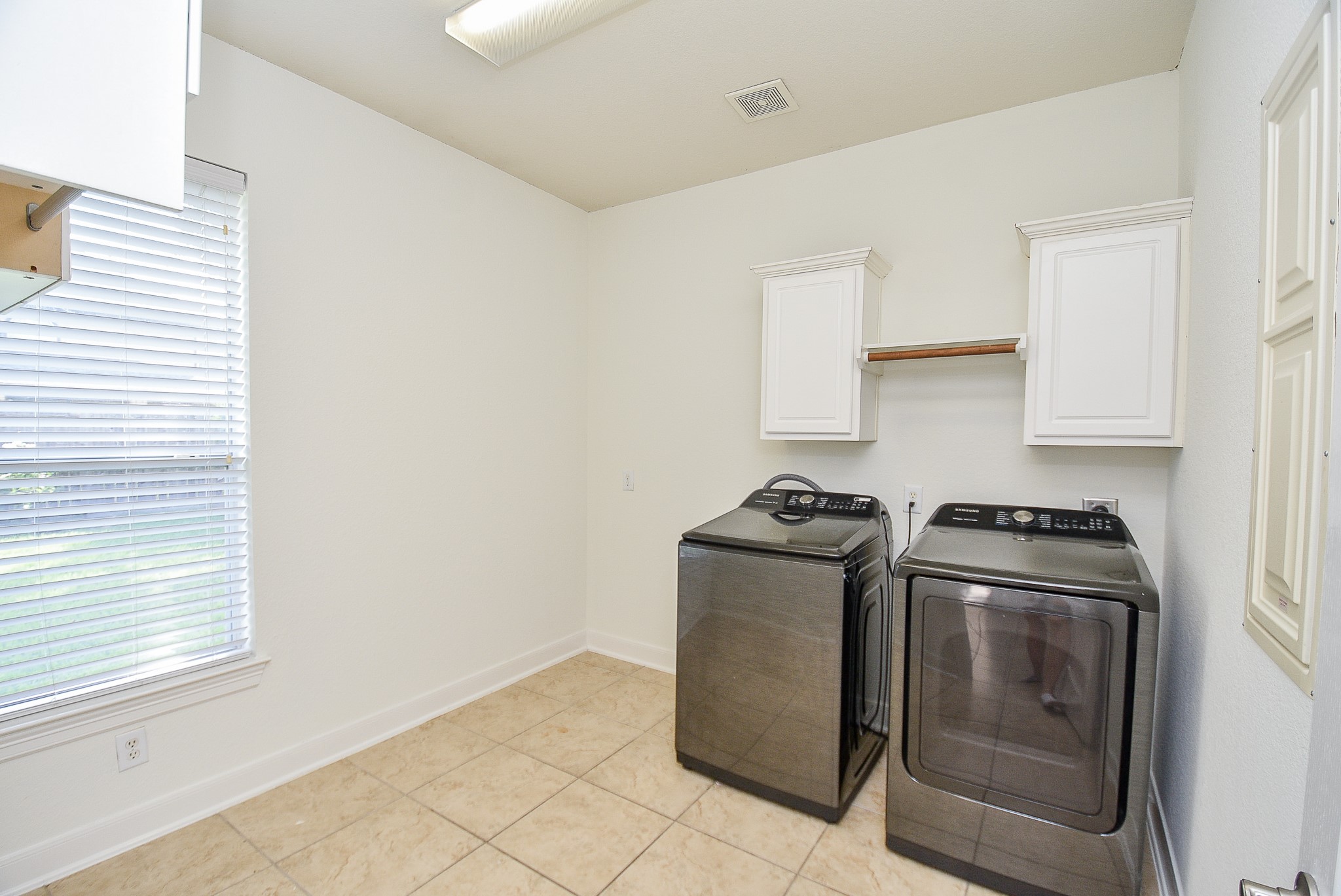 14603 Azalea Walk Lane, Houston, TX 77044