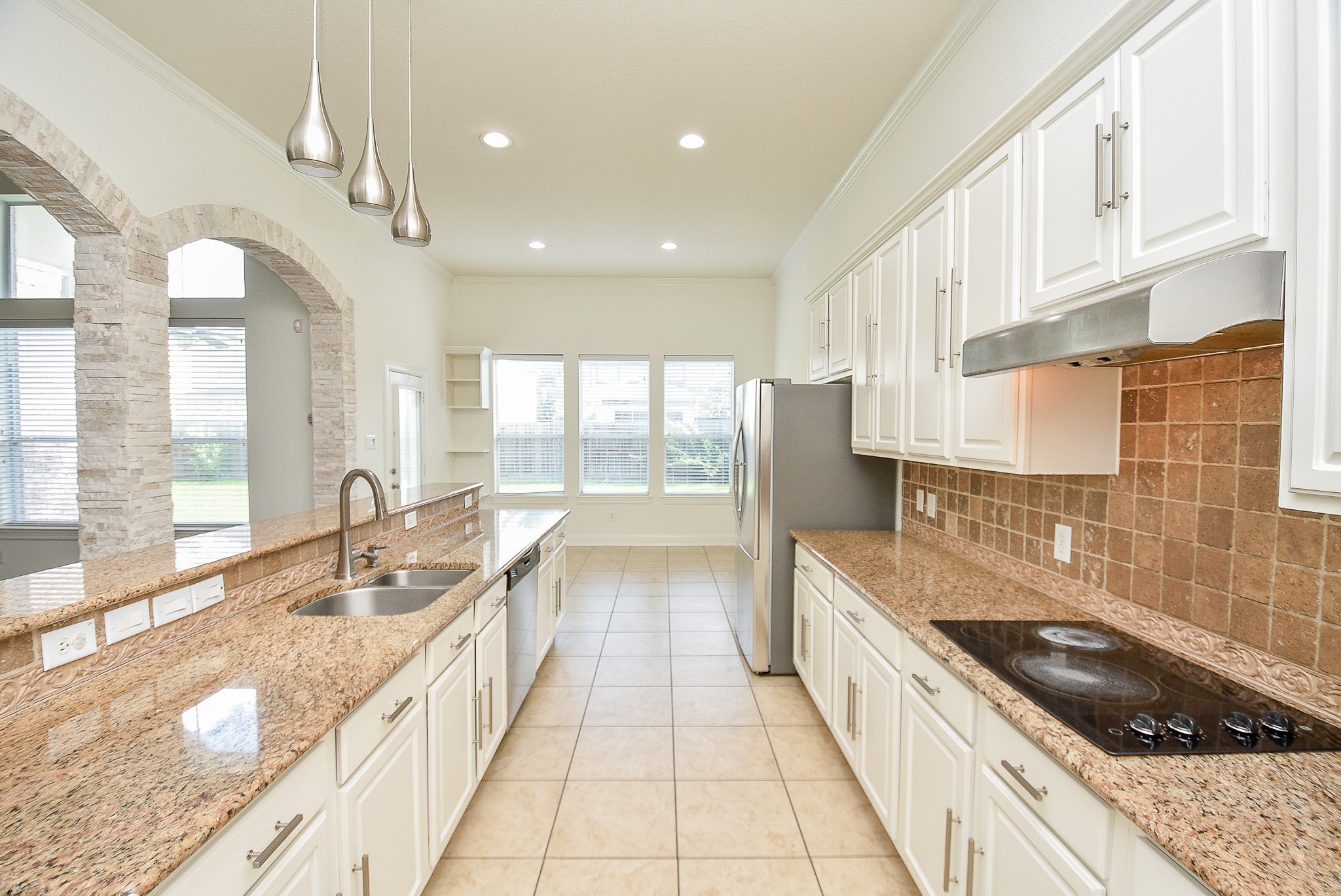 14603 Azalea Walk Lane, Houston, TX 77044