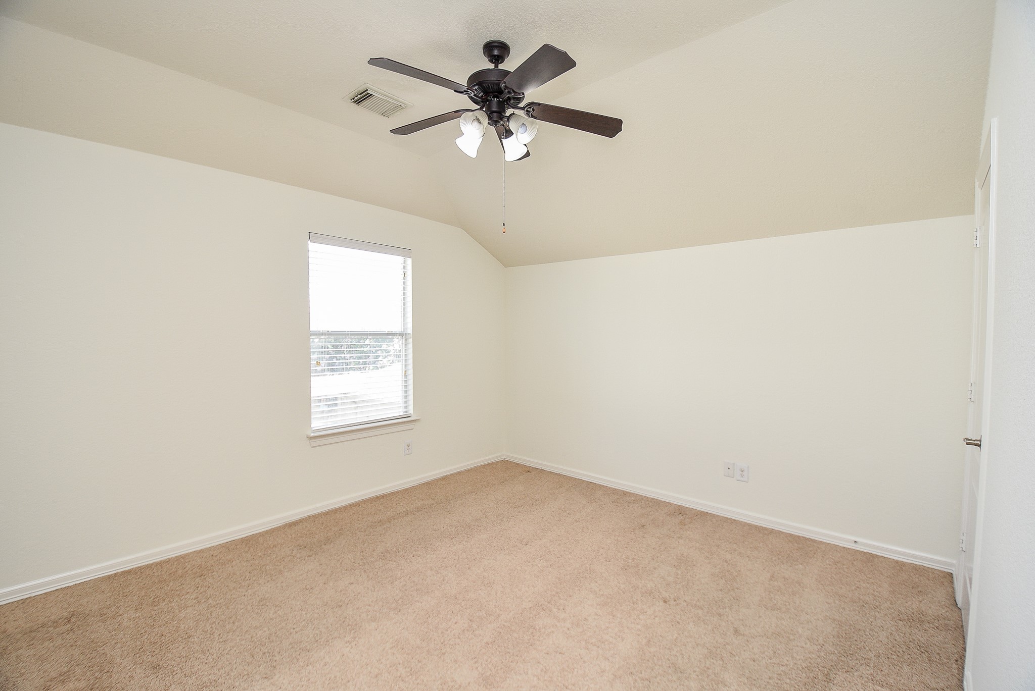14603 Azalea Walk Lane, Houston, TX 77044