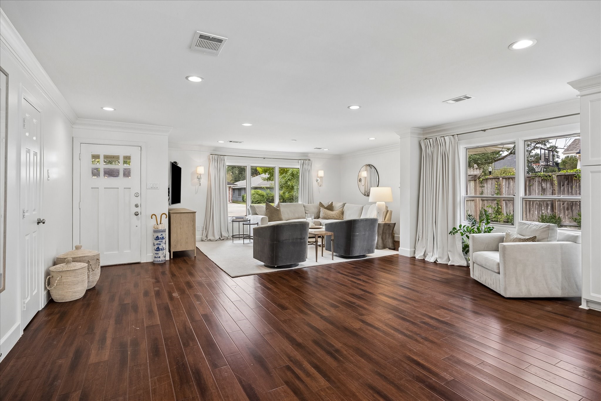 Bamboo flooring throughout the living spaces - lovely natural light and drapery on all of the windows. Bamboo flooring throughout the living spaces - lovely natural light and drapery on all of the windows.