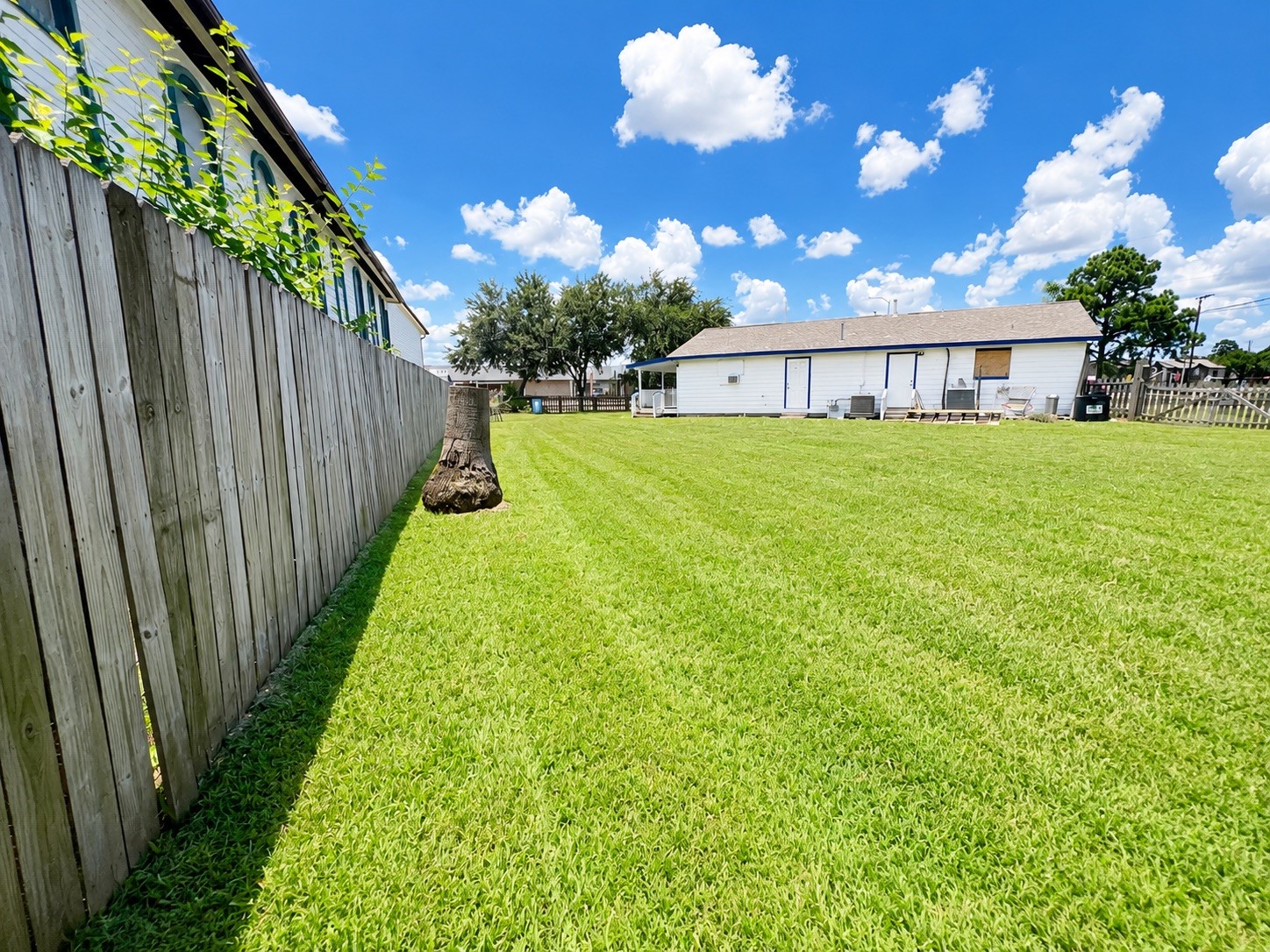 2321 Burke Road, Pasadena, TX 77502