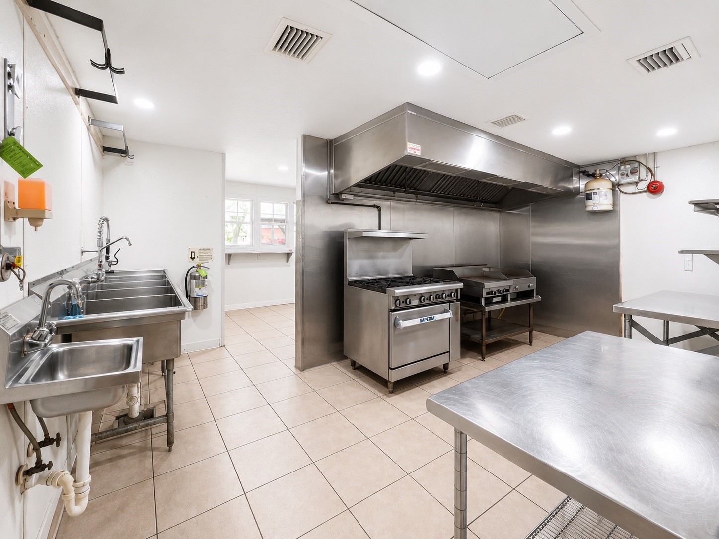 2321 Burke Road, Pasadena, TX 77502
