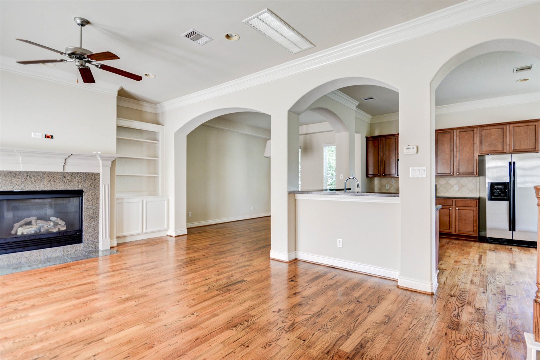 2731 Sherwin Street, Houston, TX 77007