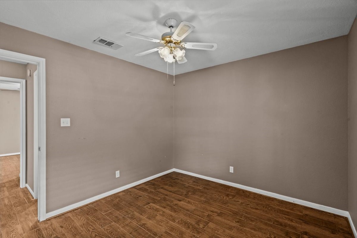 Secondary bedroom #2