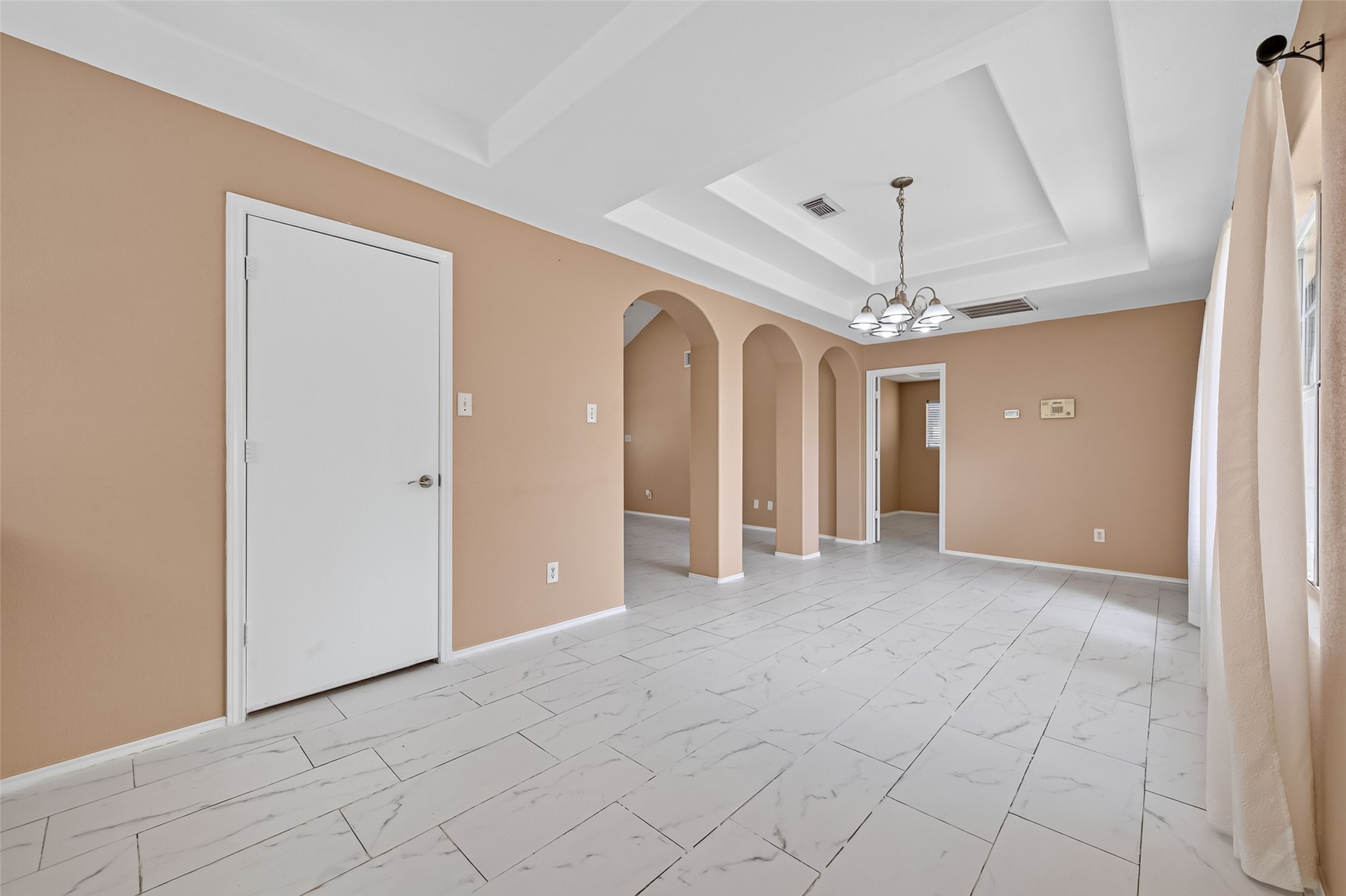 12614 Rio Bravo Street, Rosharon, TX 77583