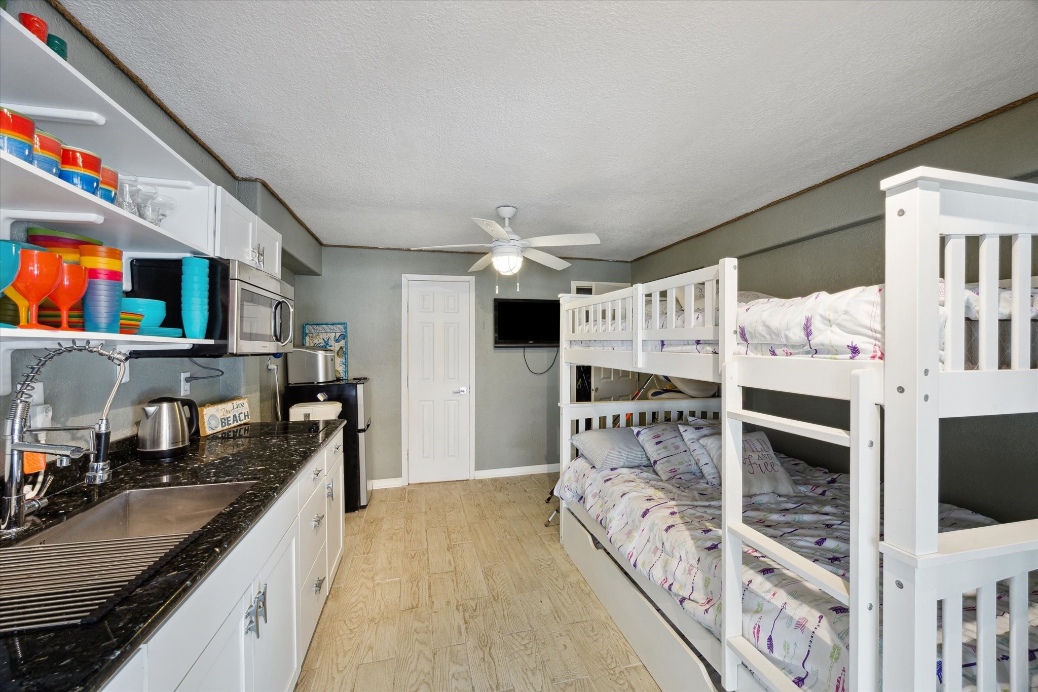 219 Bora Bora Drive, Tiki Island, TX 77554
