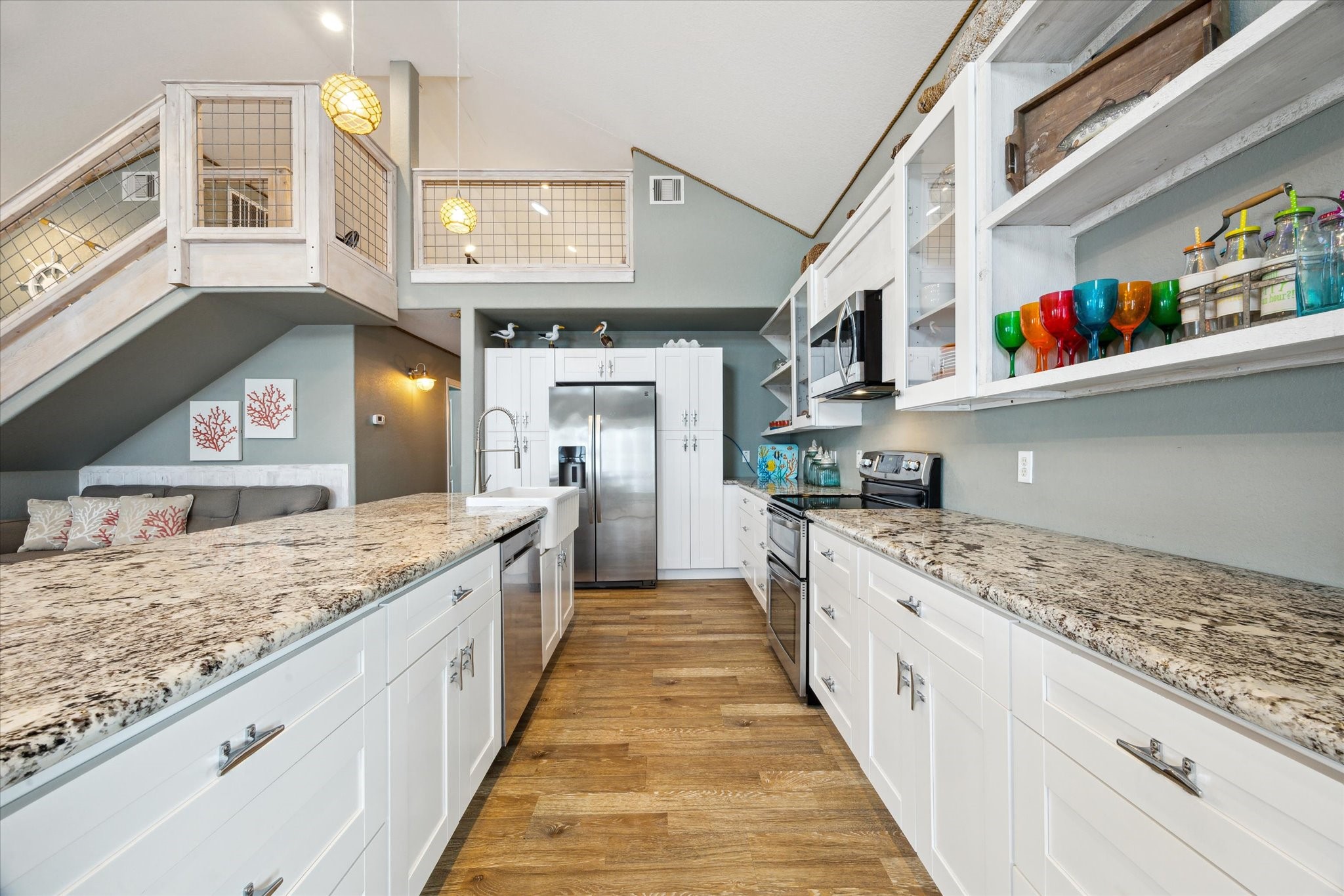 219 Bora Bora Drive, Tiki Island, TX 77554