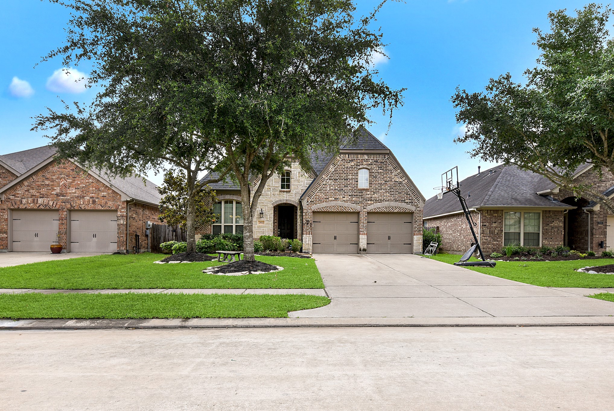 Welcome to 2911 Helding Park Ct, located in the desirable Firethorne community and zoned to the award-winning Katy ISD. This home features 4 bedrooms, 3 bathrooms, and an upstairs game room. It will be move-in ready by Mid December, complete with fresh paint and new carpet in 2024. Welcome to 2911 Helding Park Ct, located in the desirable Firethorne community and zoned to the award-winning Katy ISD. This home features 4 bedrooms, 3 bathrooms, and an upstairs game room. It will be move-in ready by Mid December, complete with fresh paint and new carpet in 2024.