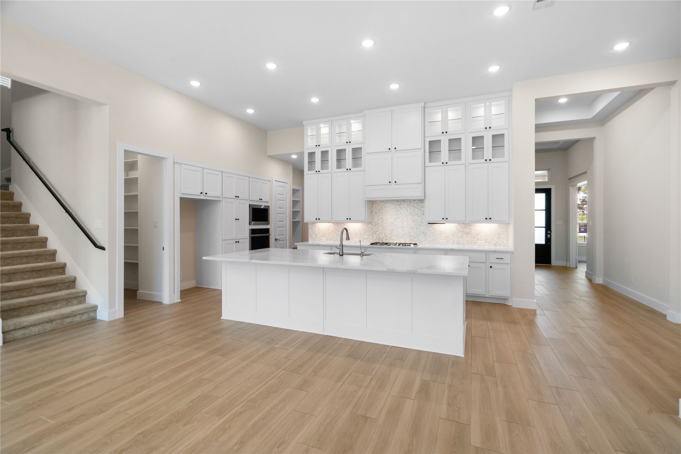 28058 Willow Glen Drive, Spring, TX 77386
