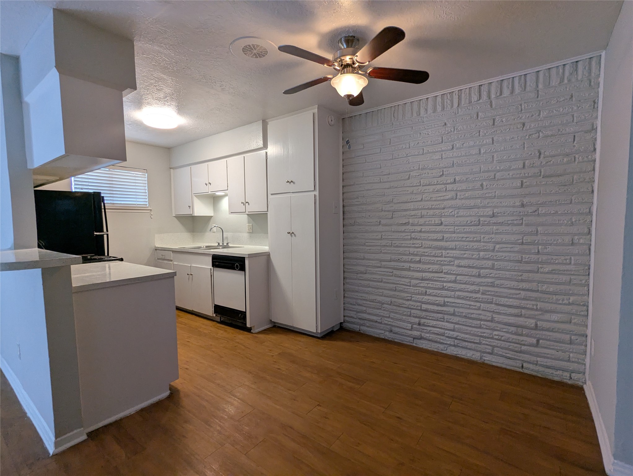 936 Heights Boulevard, #3, Houston, TX 77008 936 Heights Boulevard, #3, Houston, TX 77008