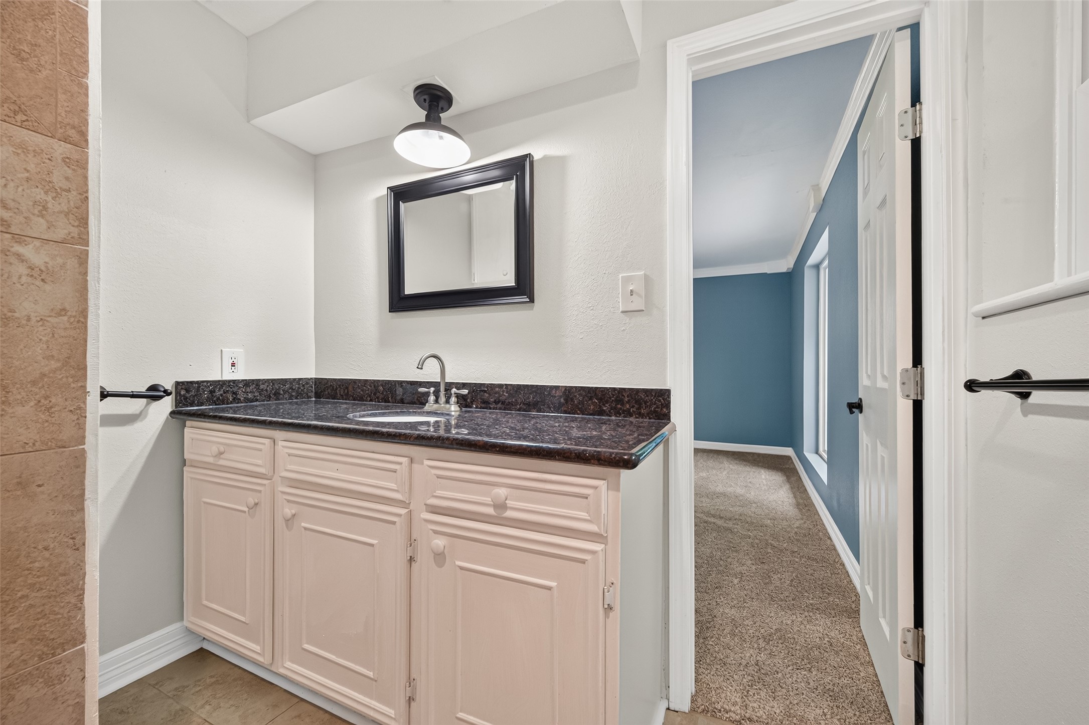16814 Creeksouth Road, Houston, TX 77068