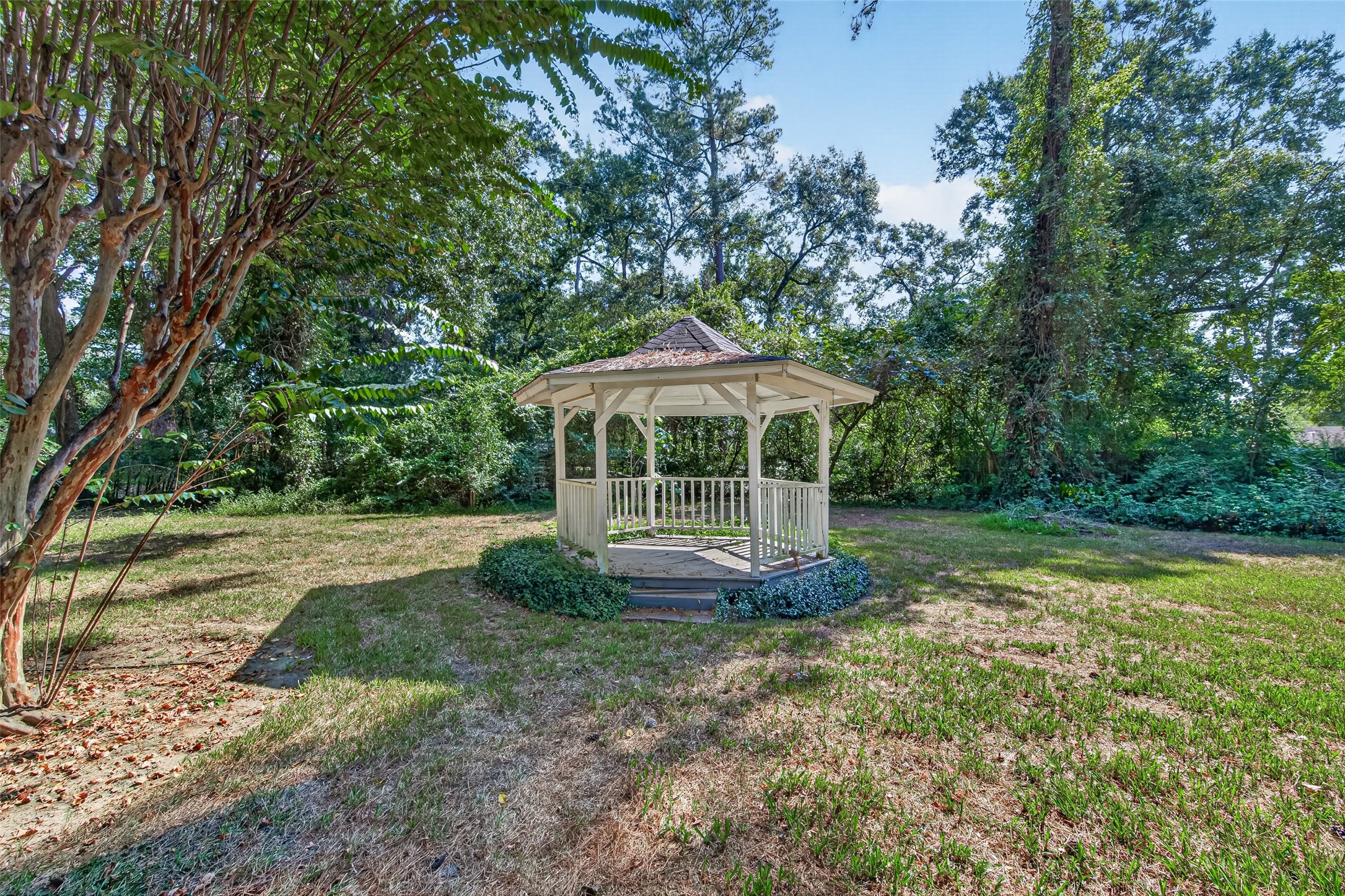 16814 Creeksouth Road, Houston, TX 77068