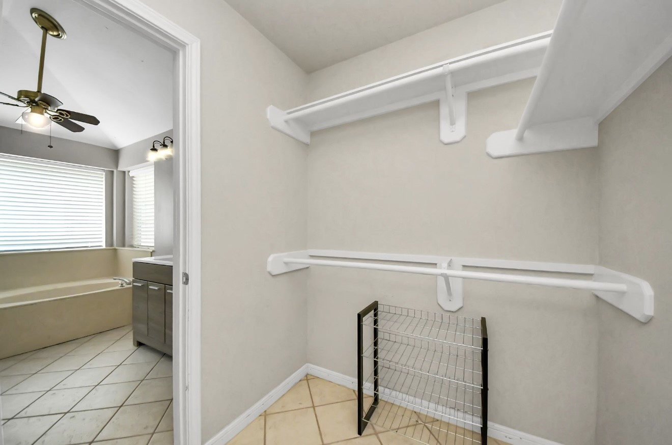223 W New Meadows Drive, Sugar Land, TX 77479