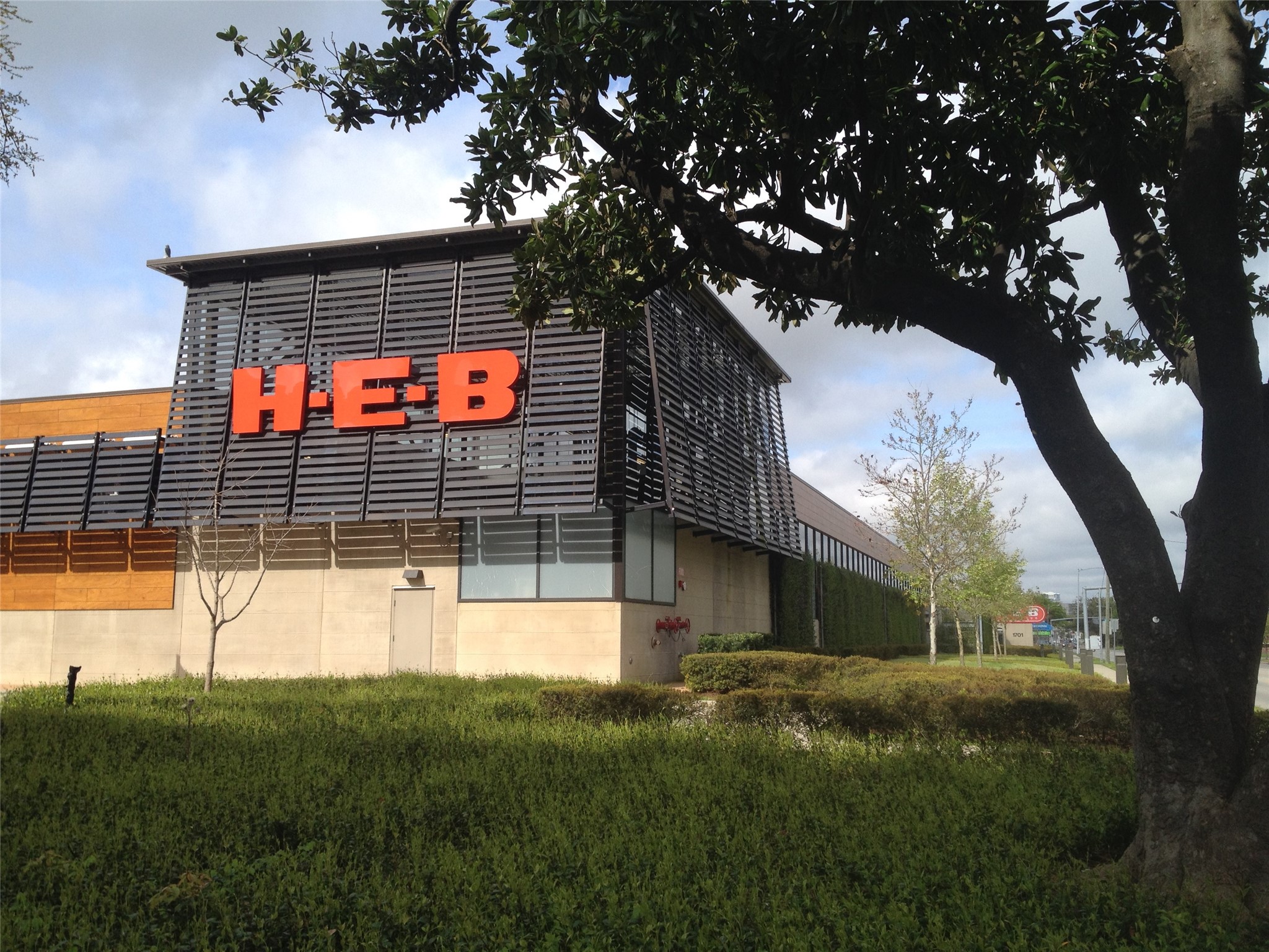 Montrose HEB