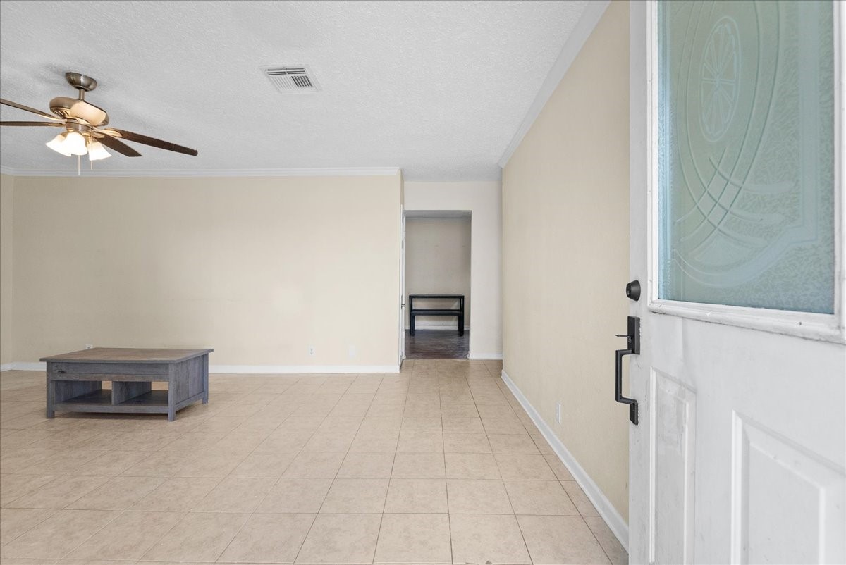 6119 Highland Road, Santa Fe, TX 77517